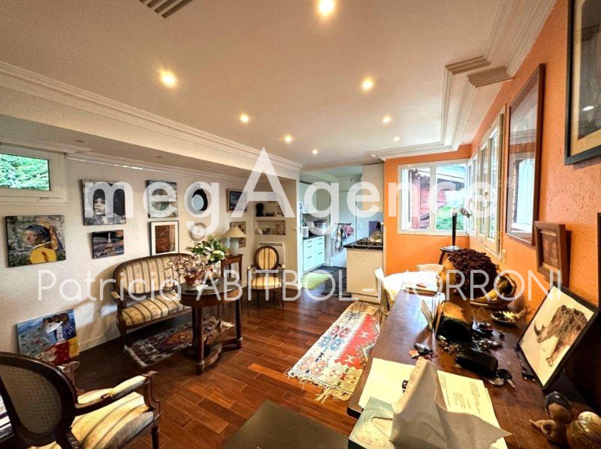 Miniature photo - 3 / 10