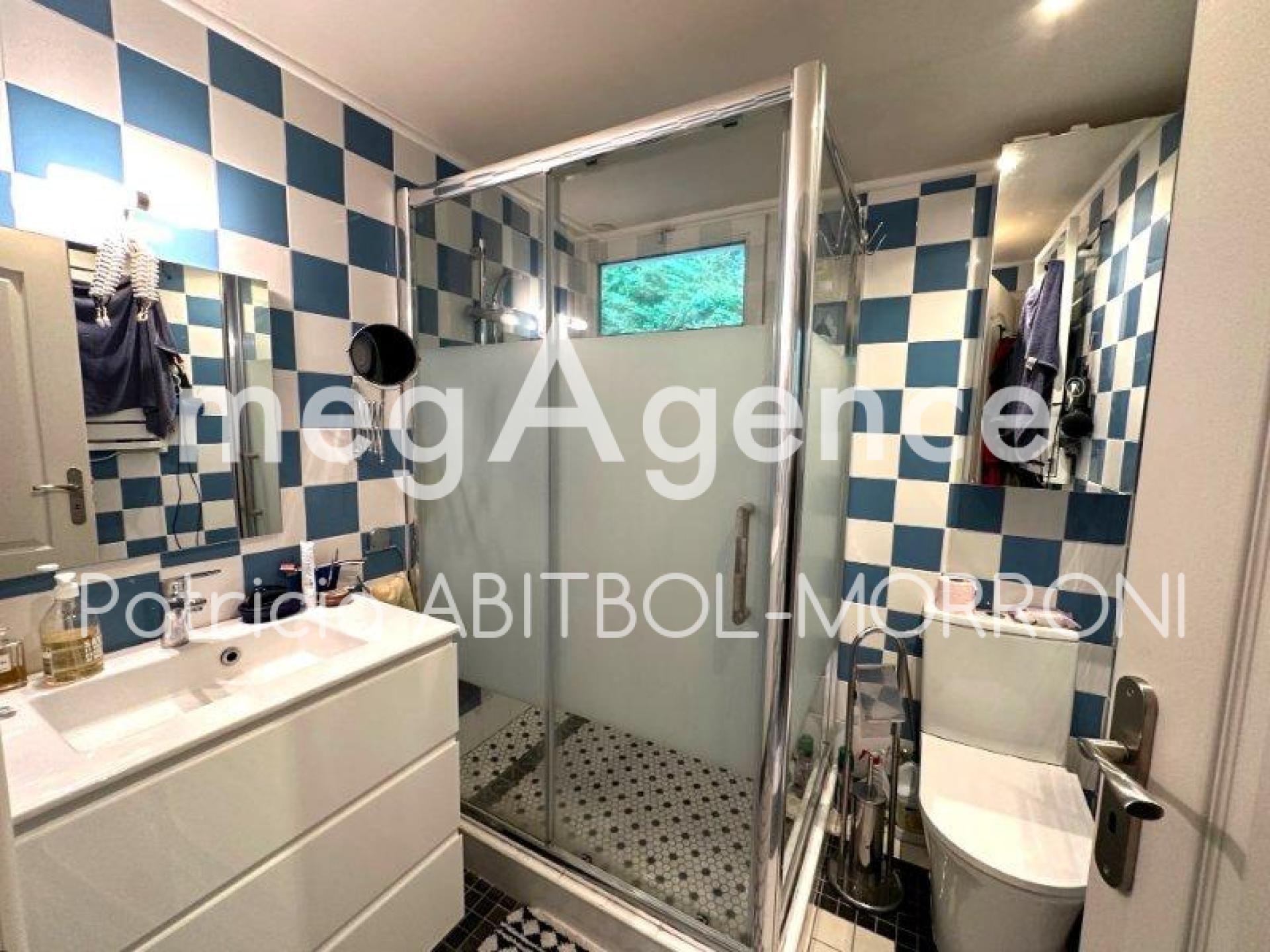 Miniature photo - 6 / 10