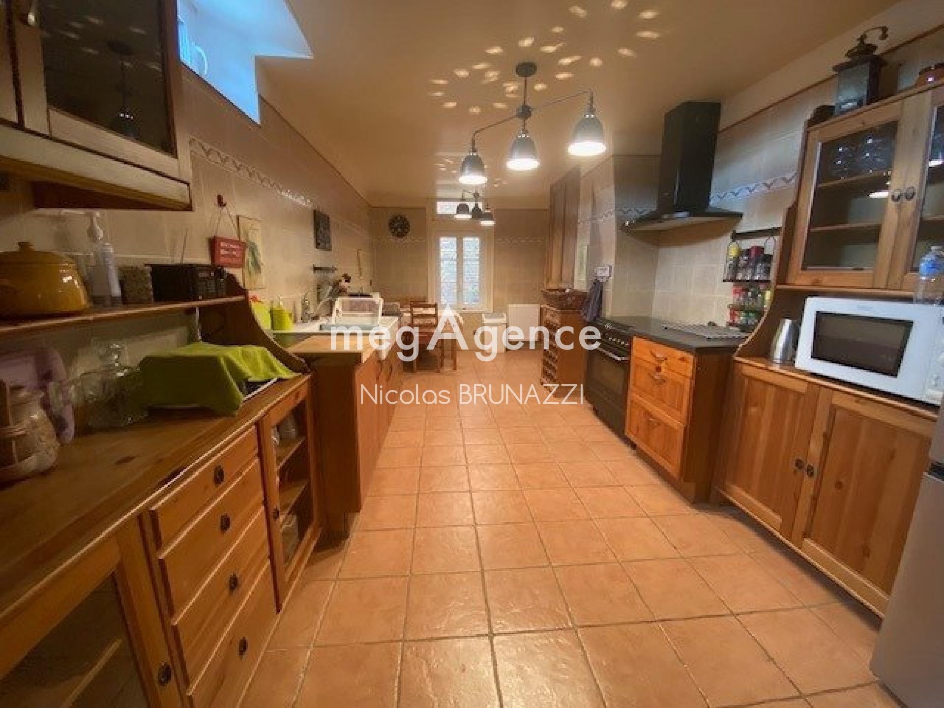 Miniature photo - 4 / 10