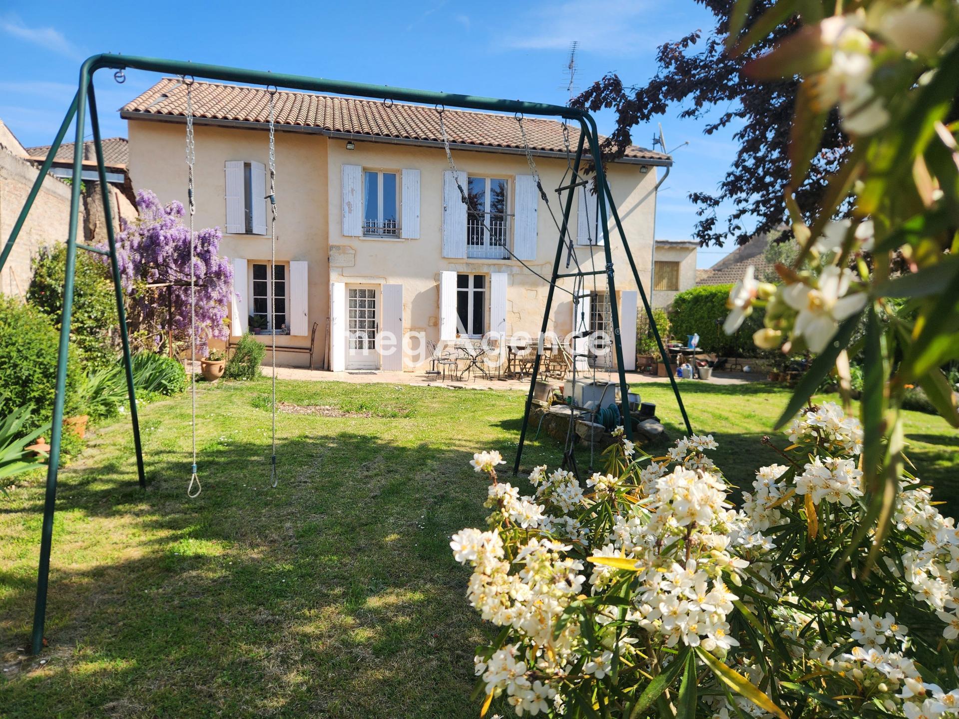 Miniature photo - 15 / 16