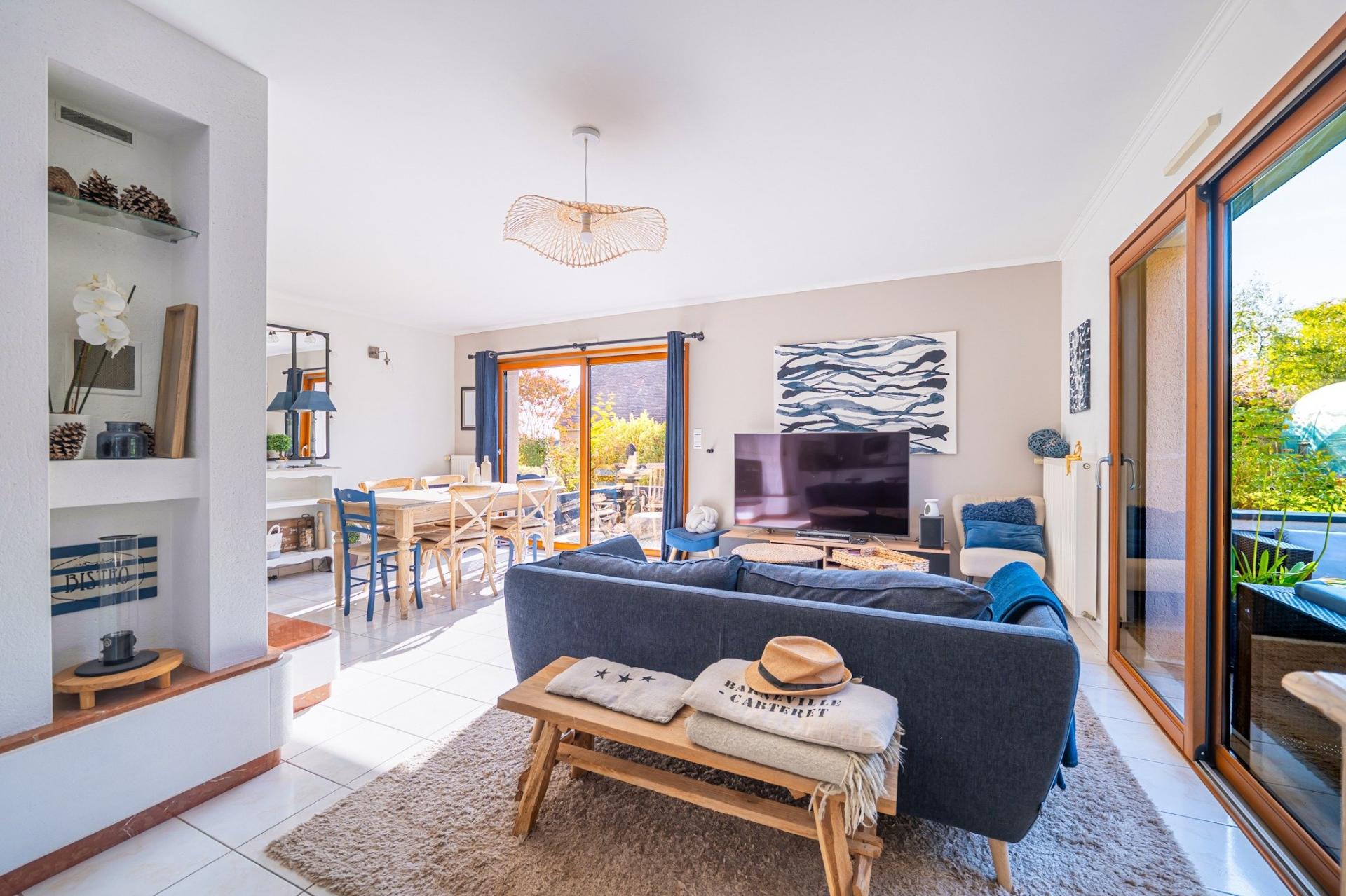 Miniature photo - 5 / 10