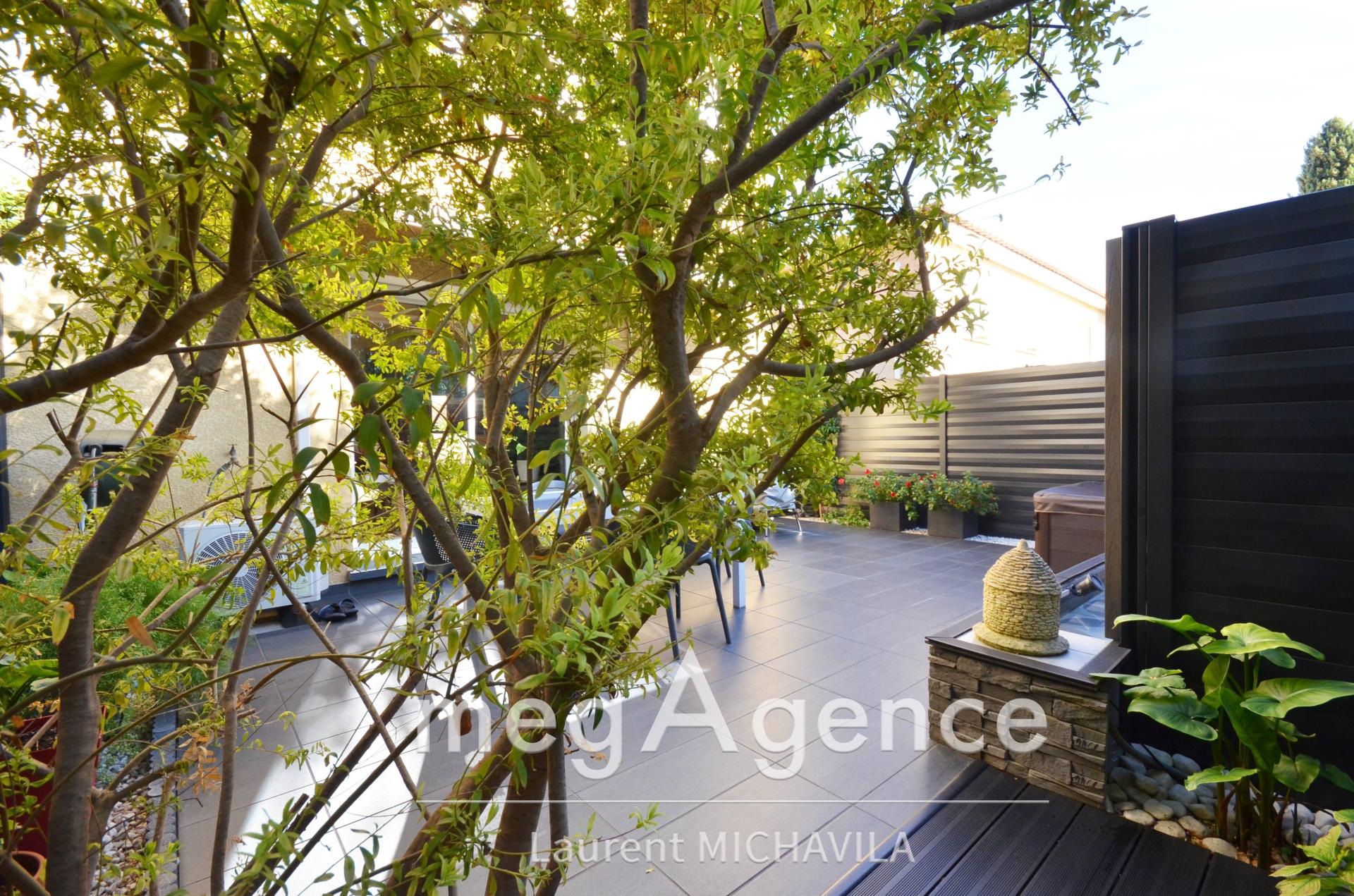 Miniature photo - 16 / 16