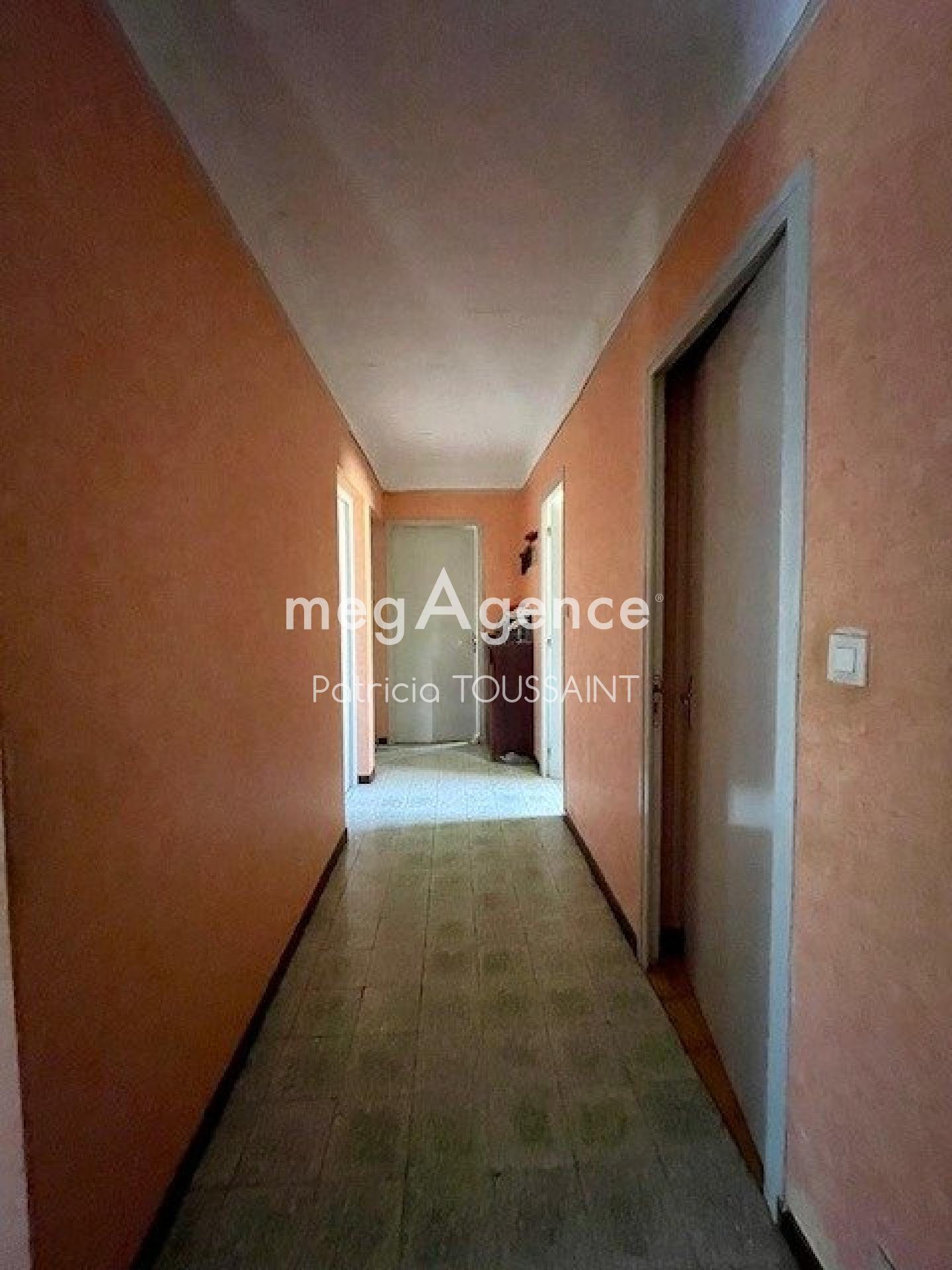 Miniature photo - 5 / 10