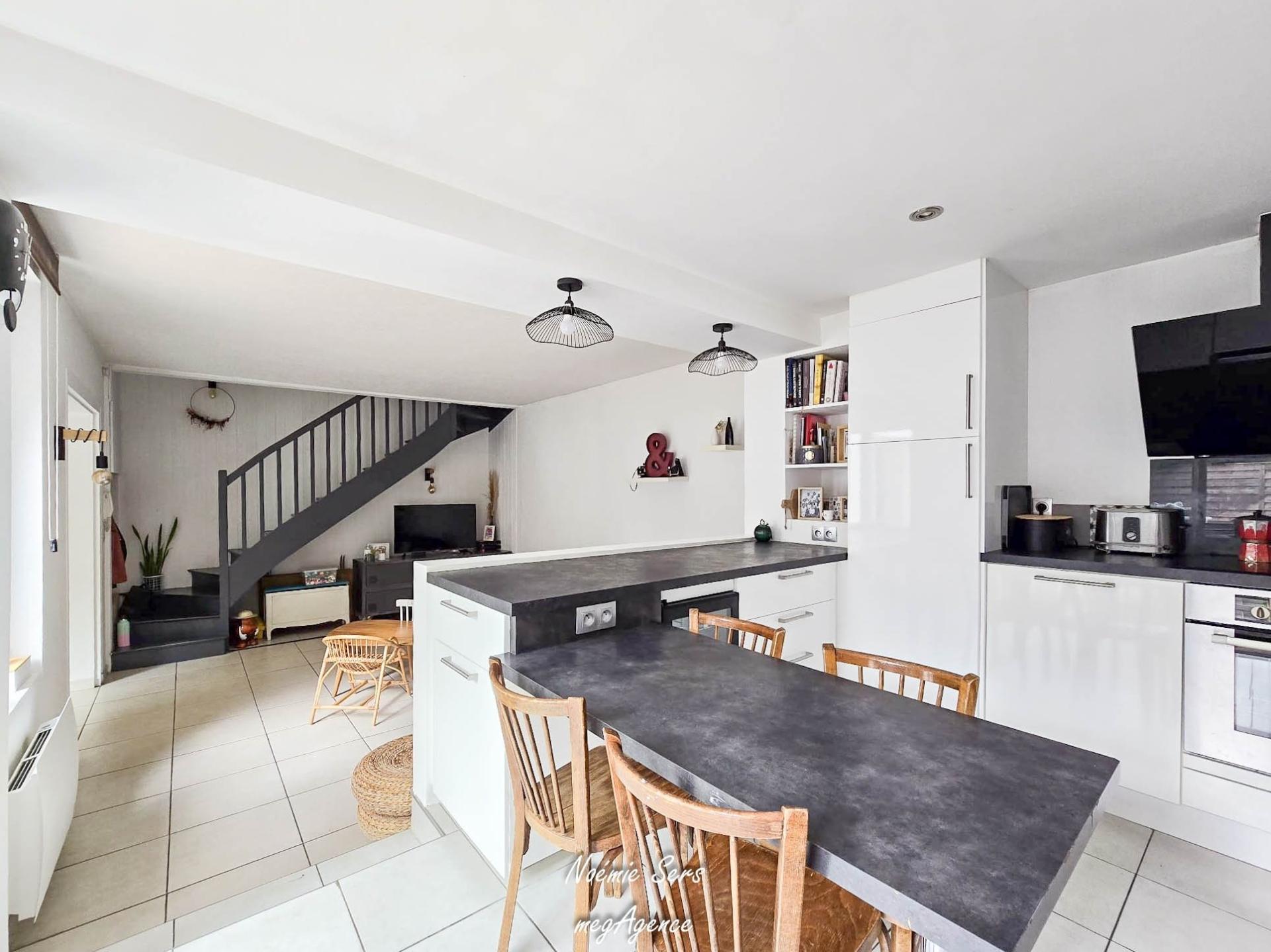 Miniature photo - 2 / 10