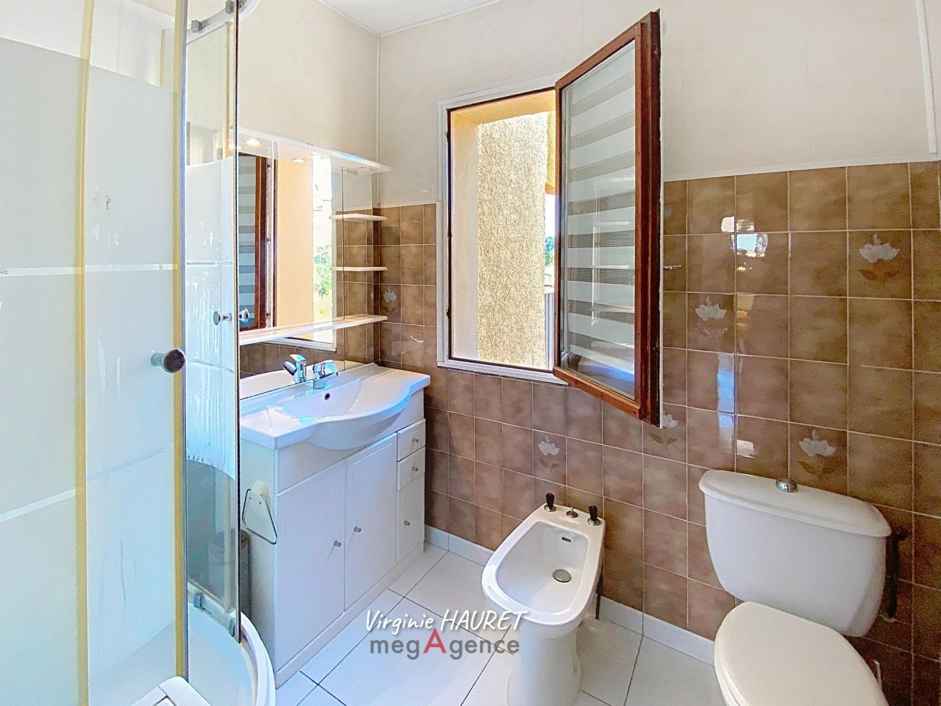 Miniature photo - 12 / 12