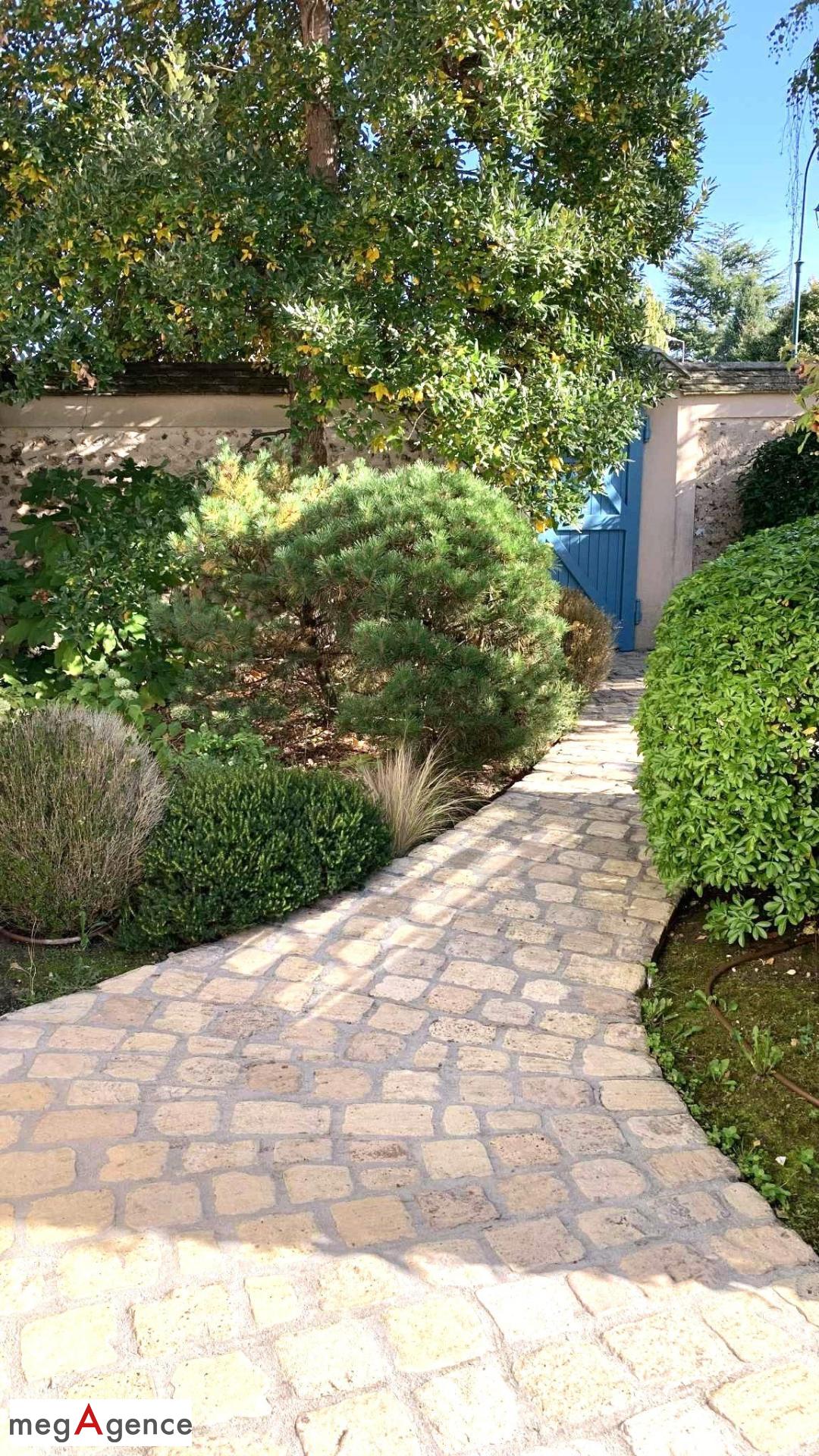 Miniature photo - 4 / 20