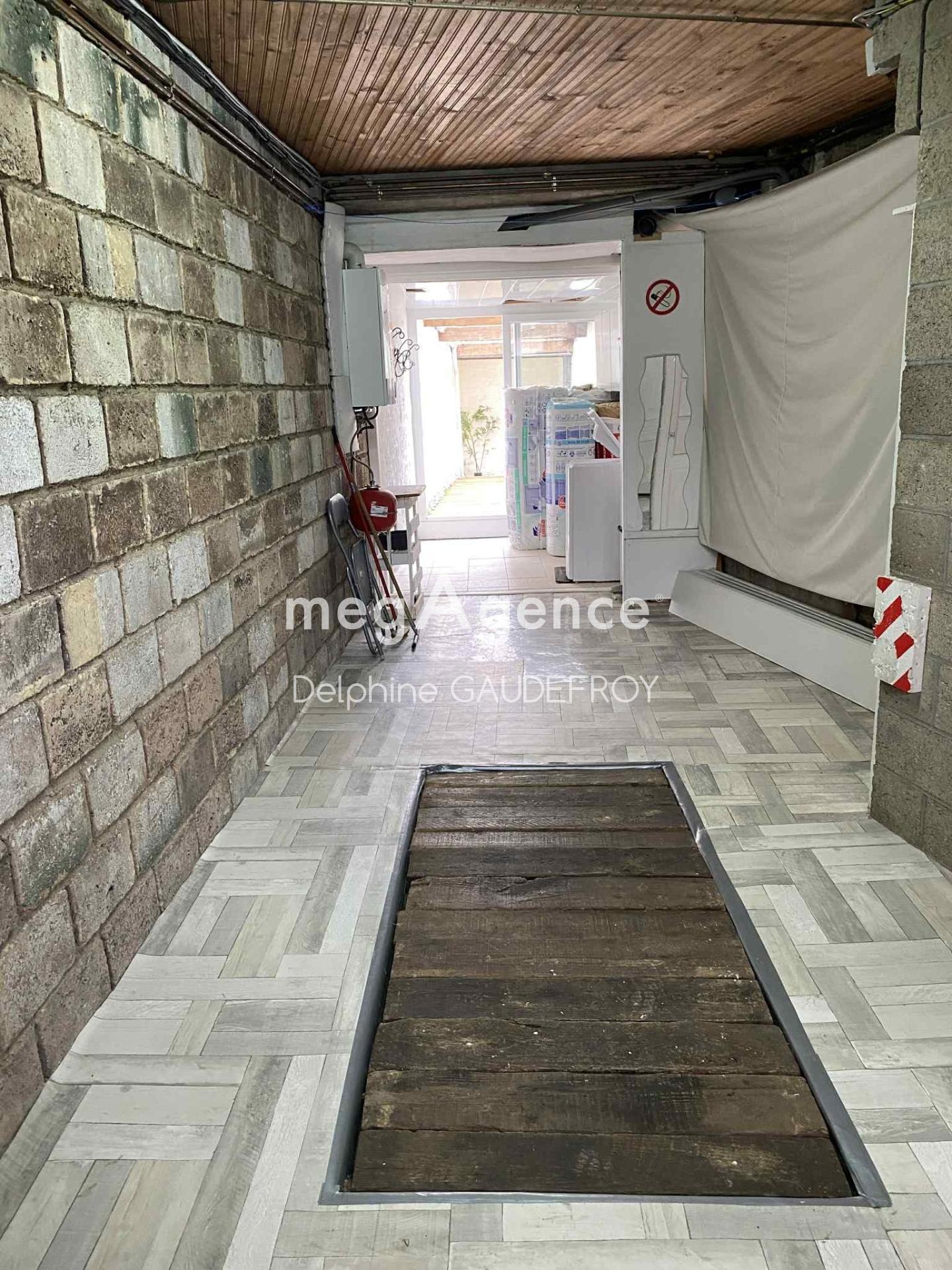 Miniature photo - 9 / 10