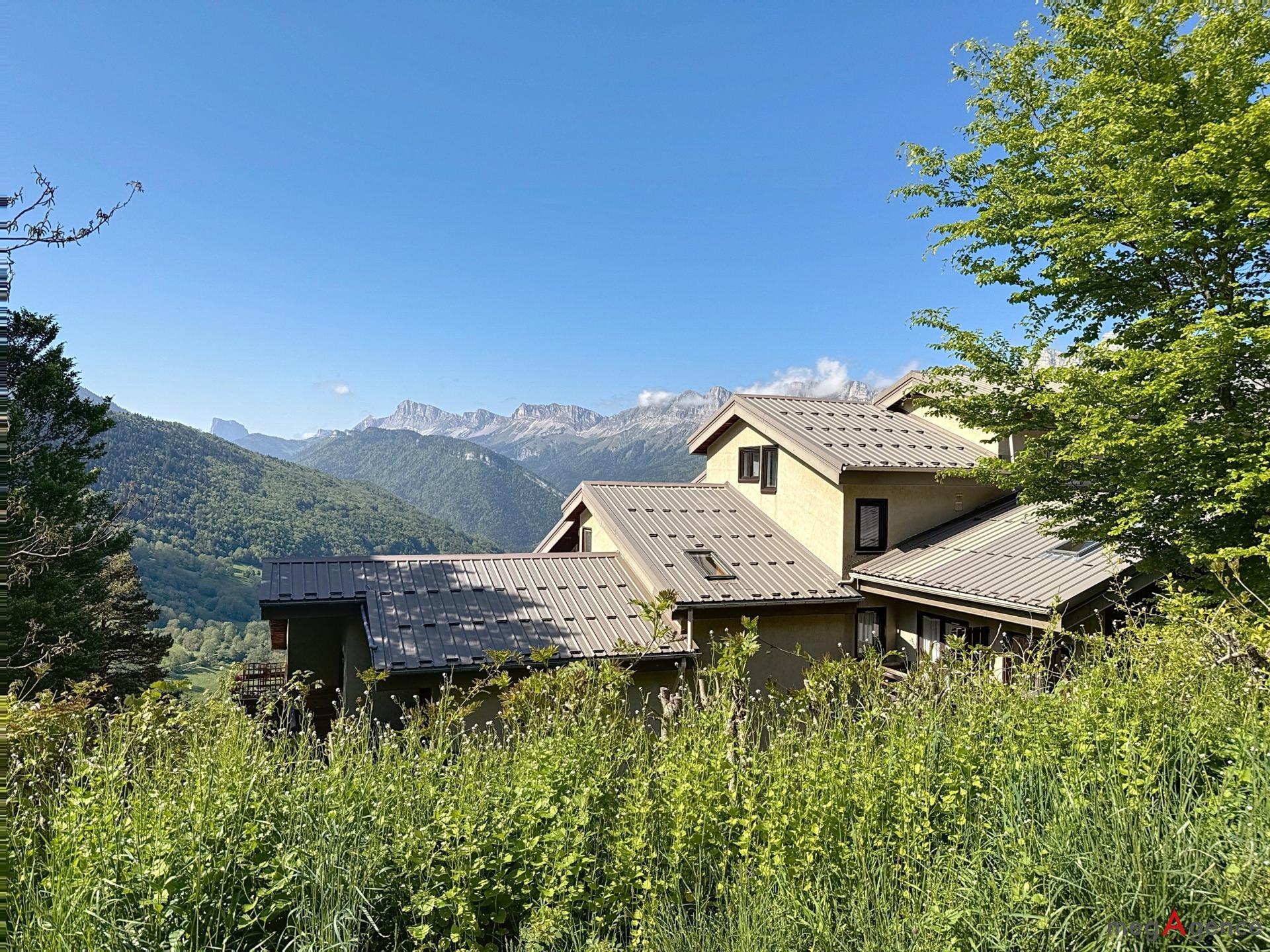 Miniature photo - 10 / 10