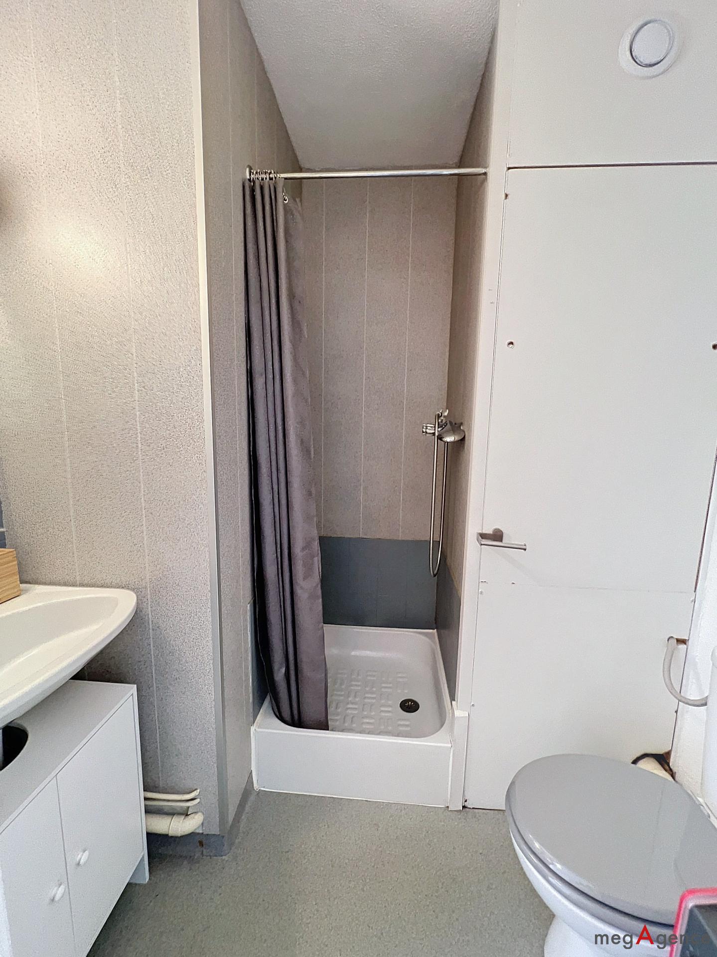 Miniature photo - 7 / 11