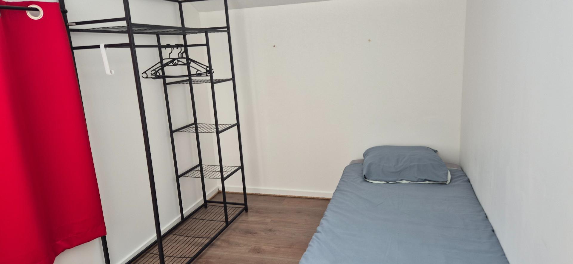 Miniature photo - 12 / 13