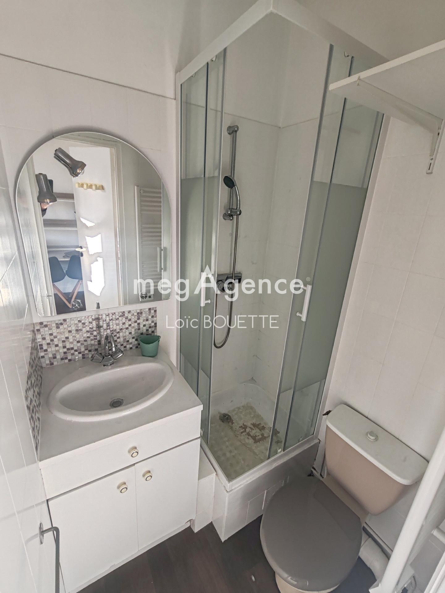 Miniature photo - 3 / 3