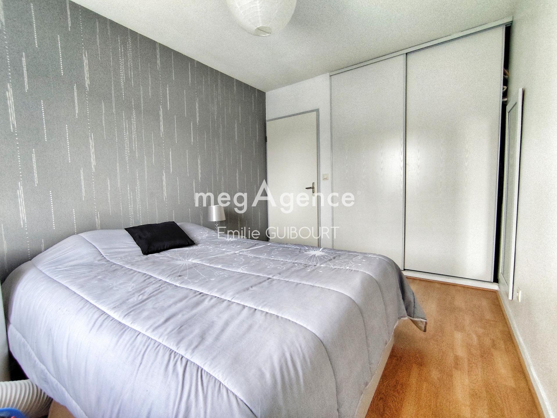 Miniature photo - 8 / 10