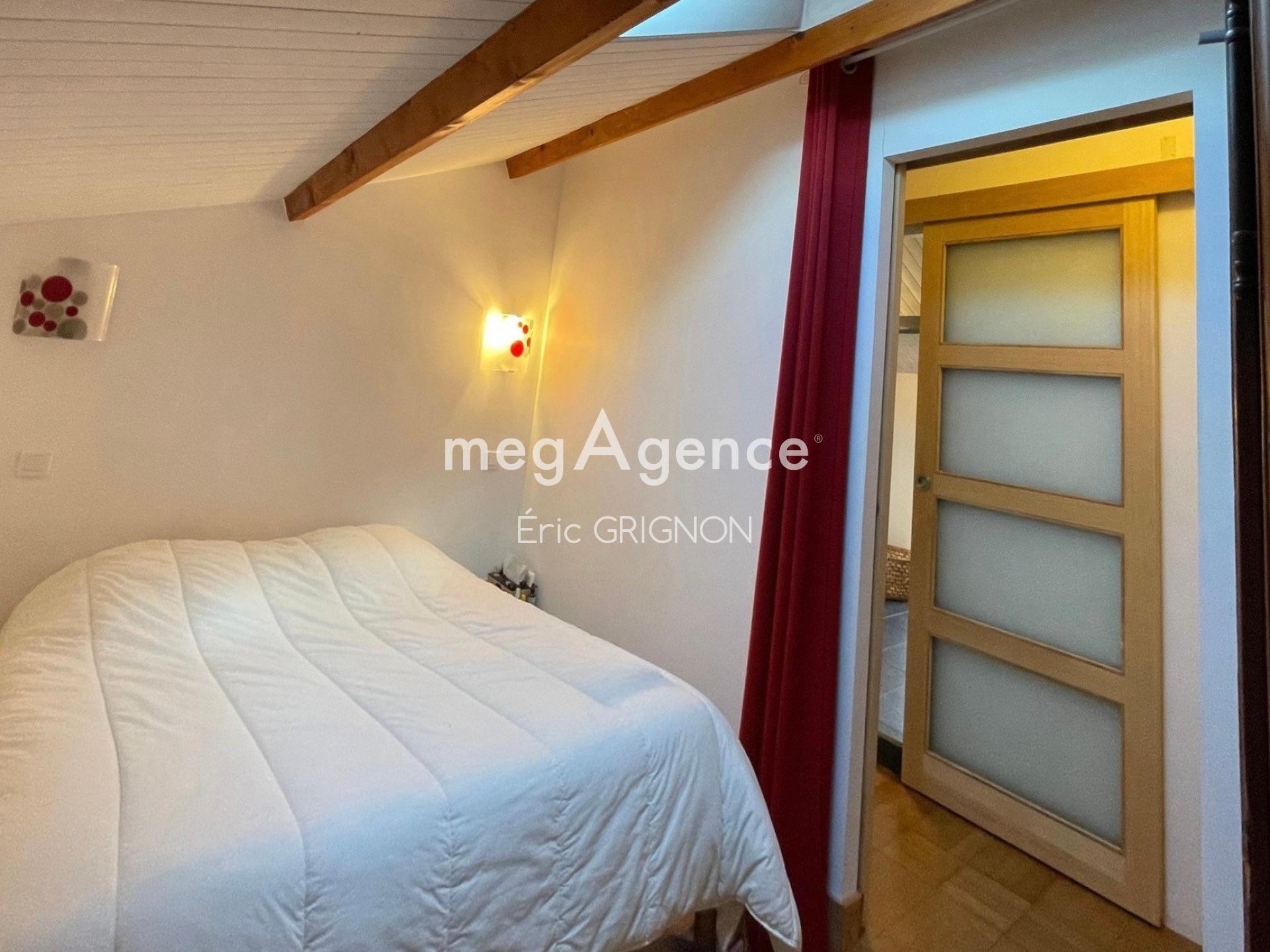 Miniature photo - 9 / 16