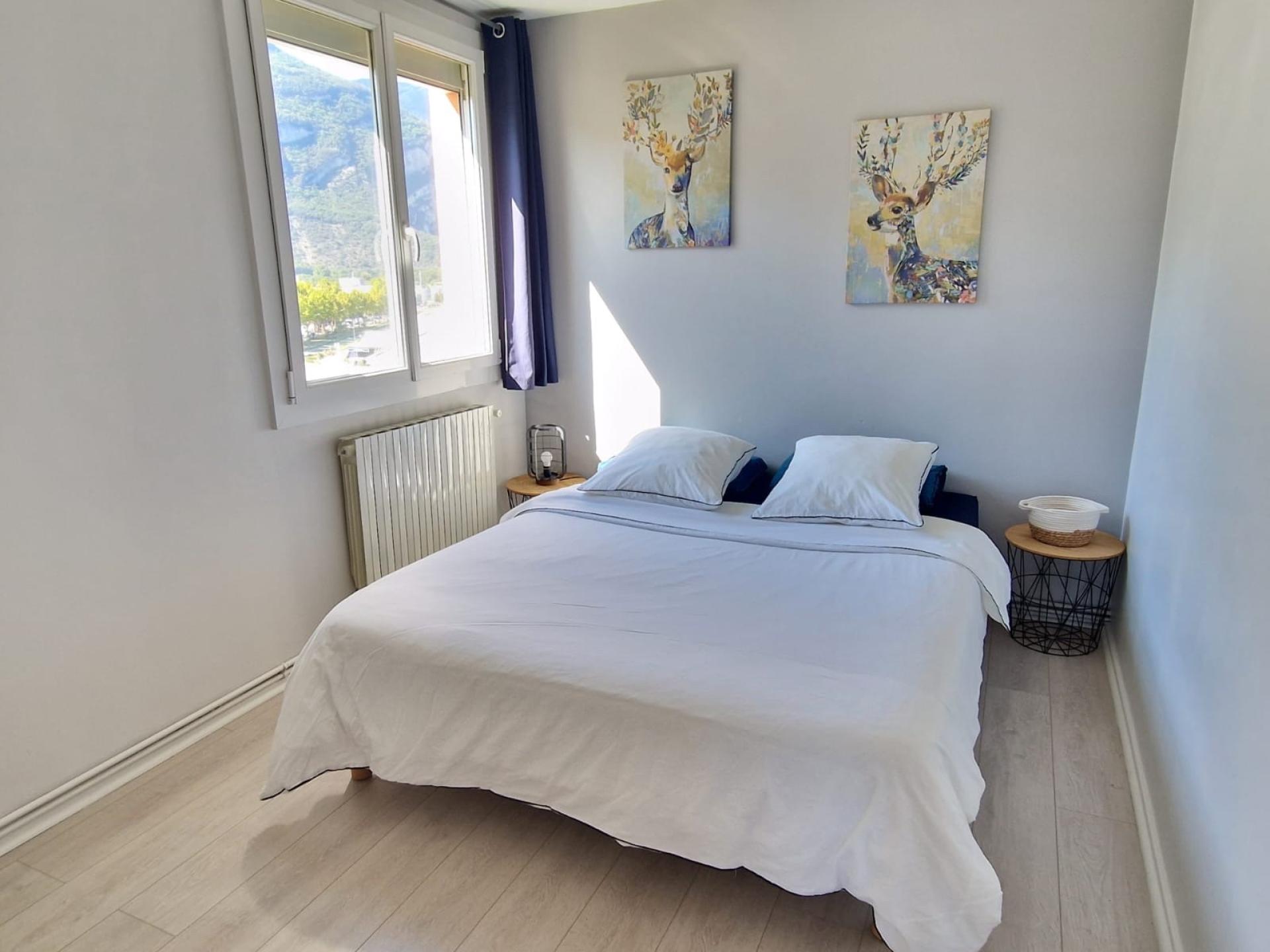 Miniature photo - 7 / 9