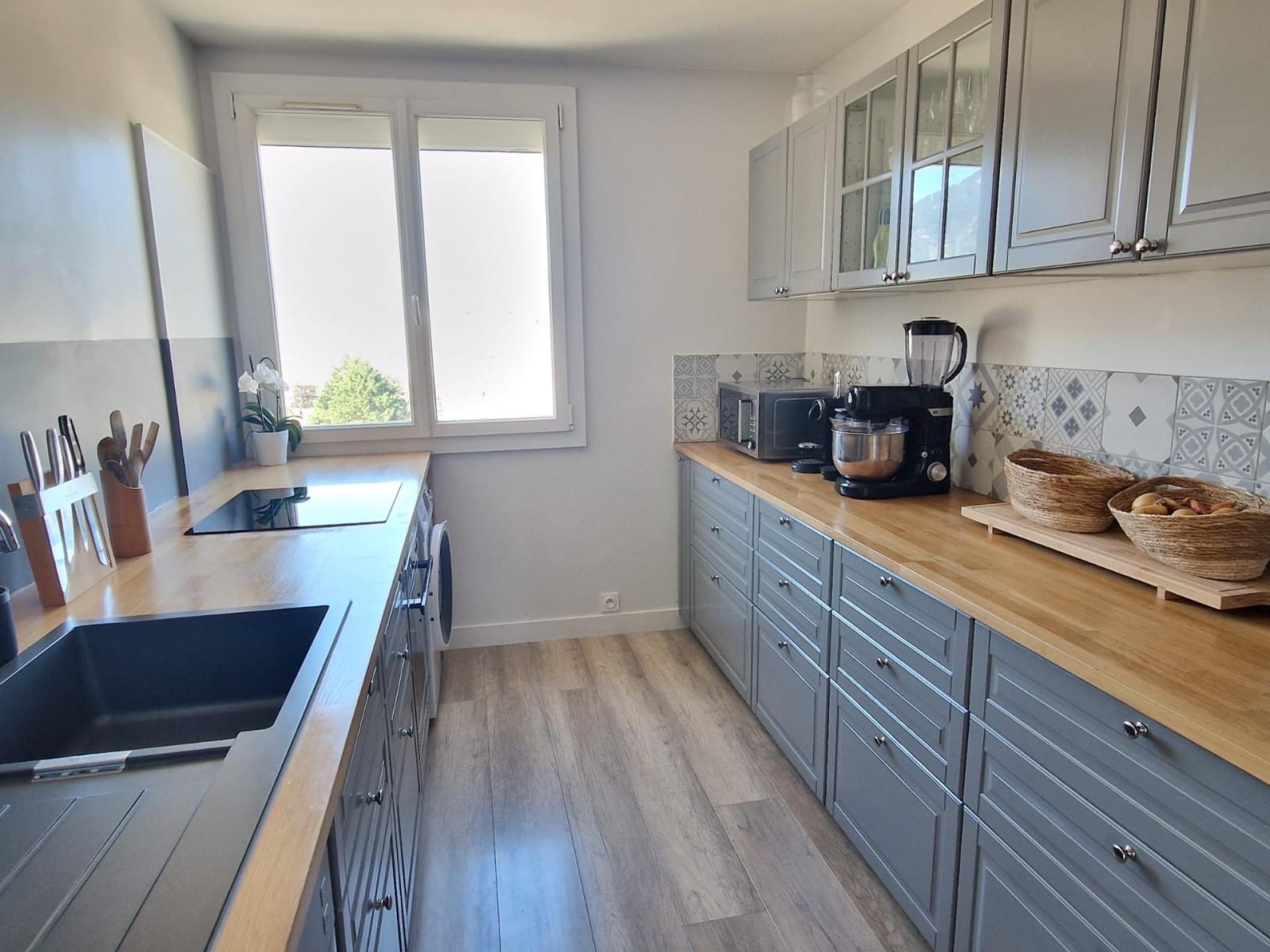 Miniature photo - 3 / 9