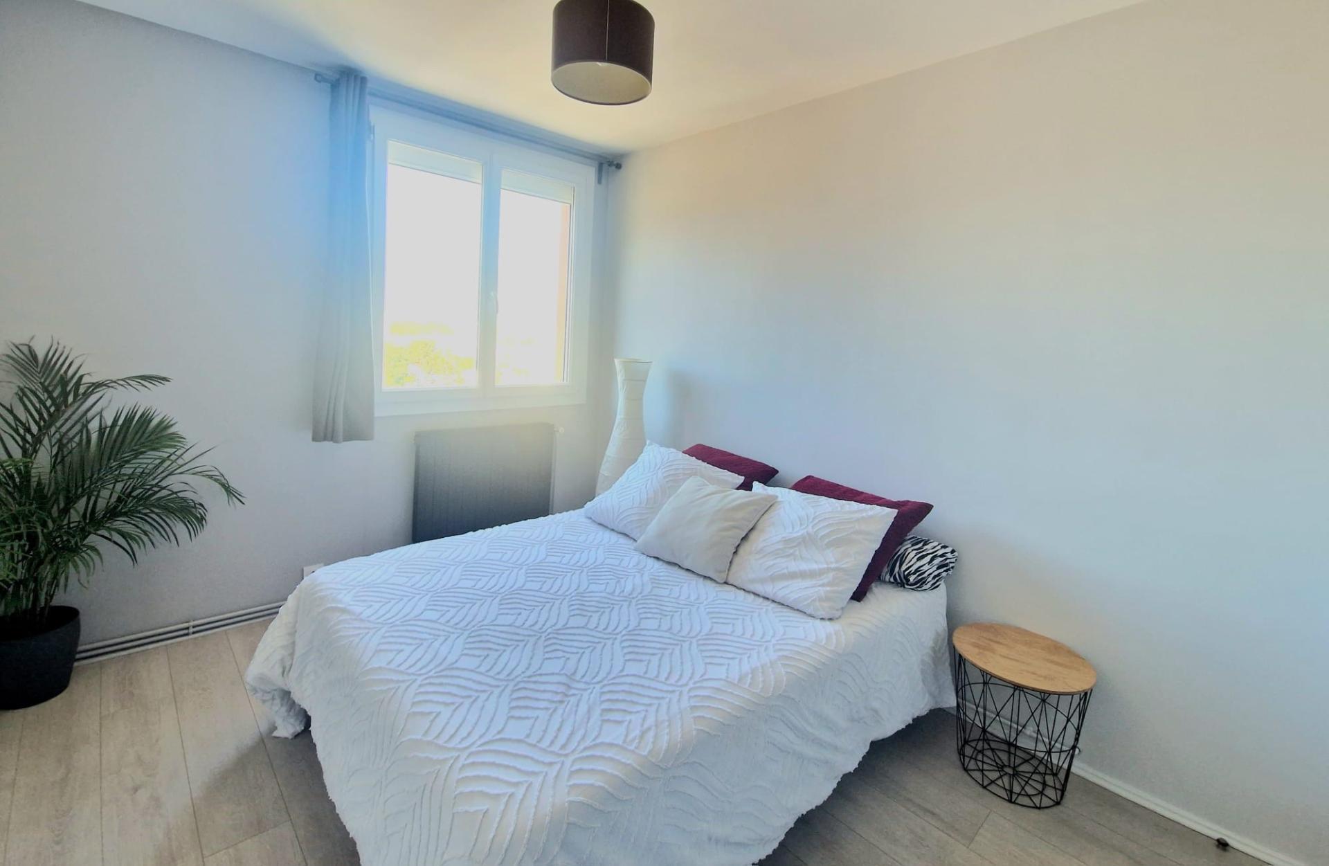 Miniature photo - 5 / 9