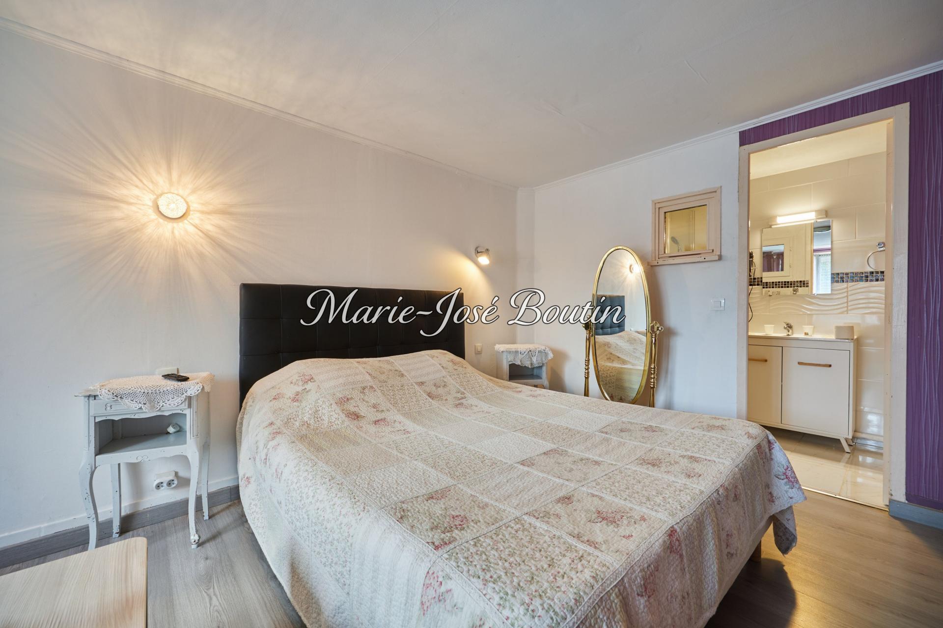 Miniature photo - 6 / 8