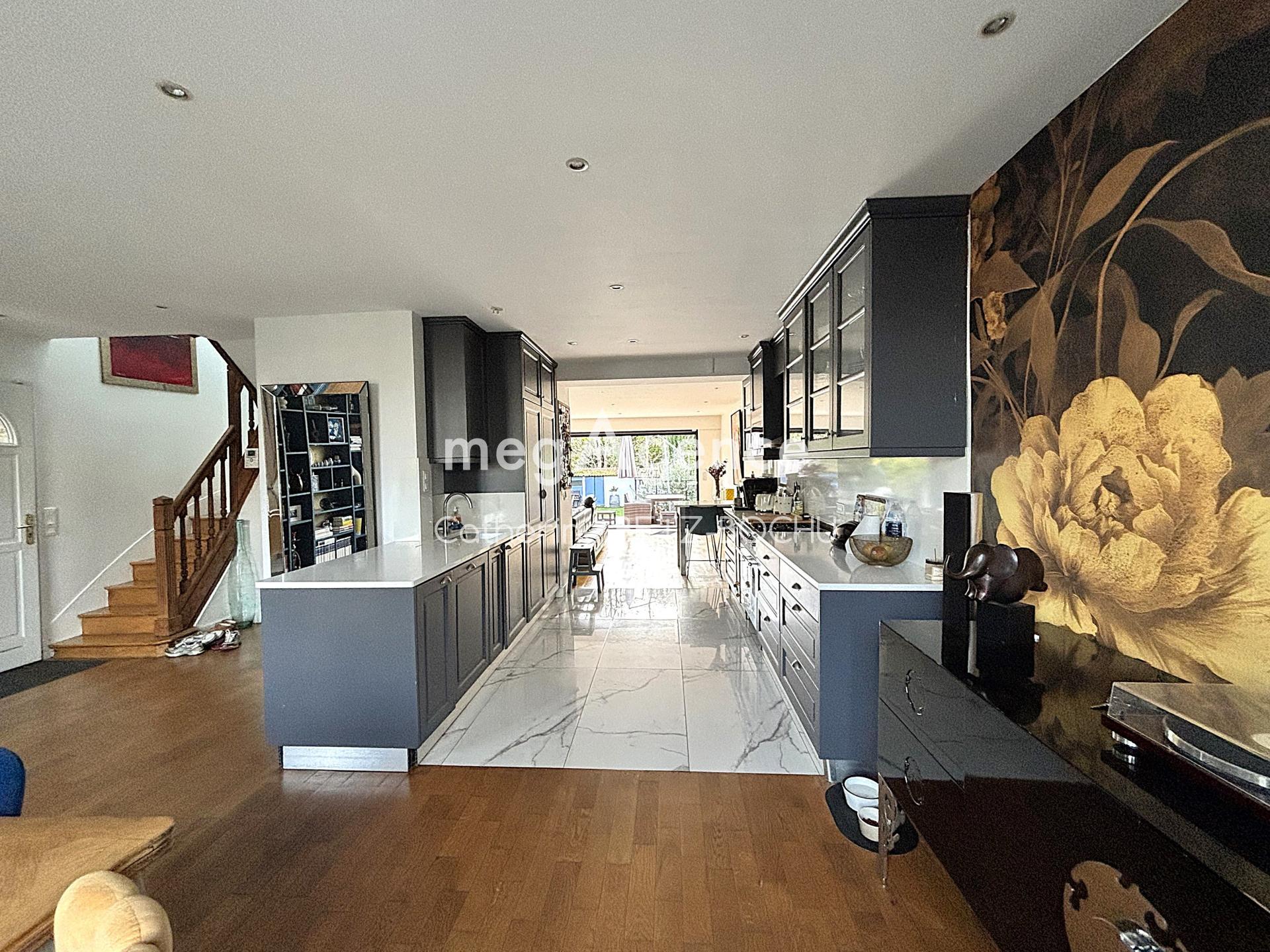 Miniature photo - 9 / 18