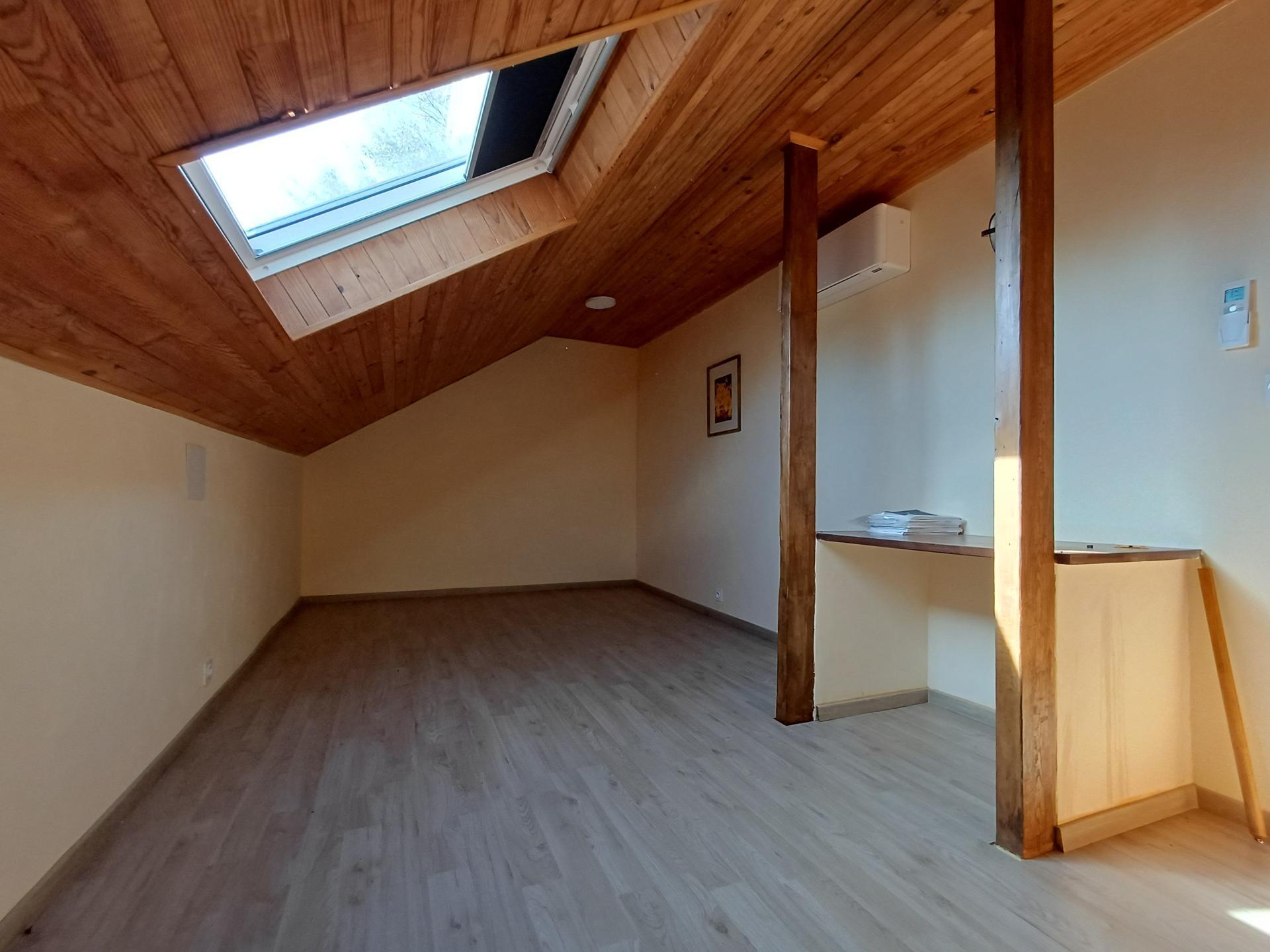 Miniature photo - 8 / 12