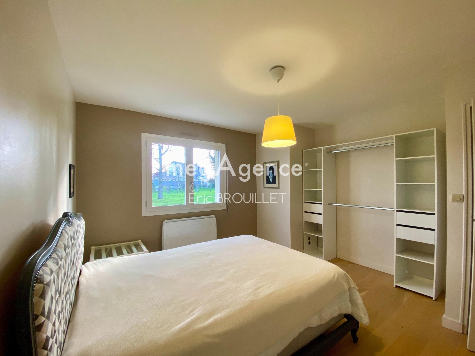 Miniature photo - 4 / 13