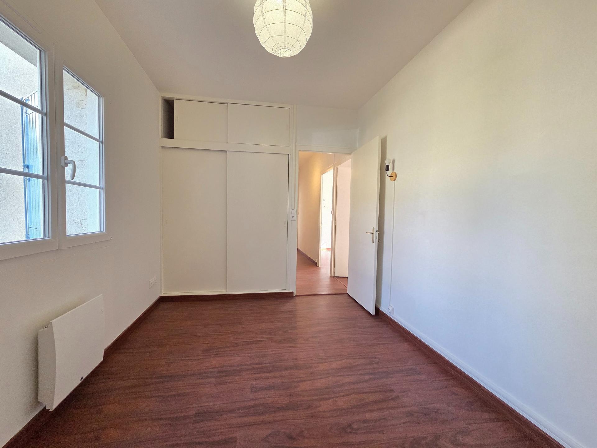 Miniature photo - 9 / 11