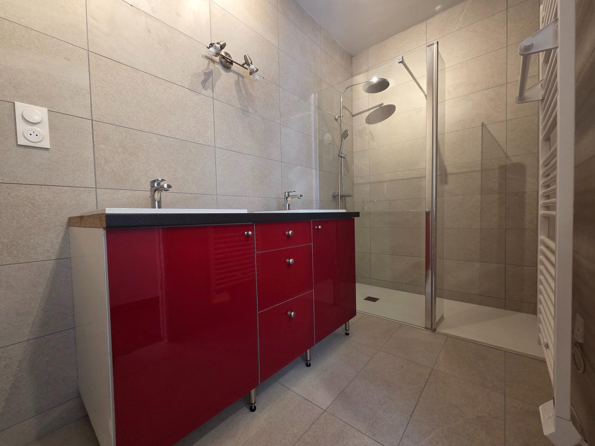 Miniature photo - 8 / 11