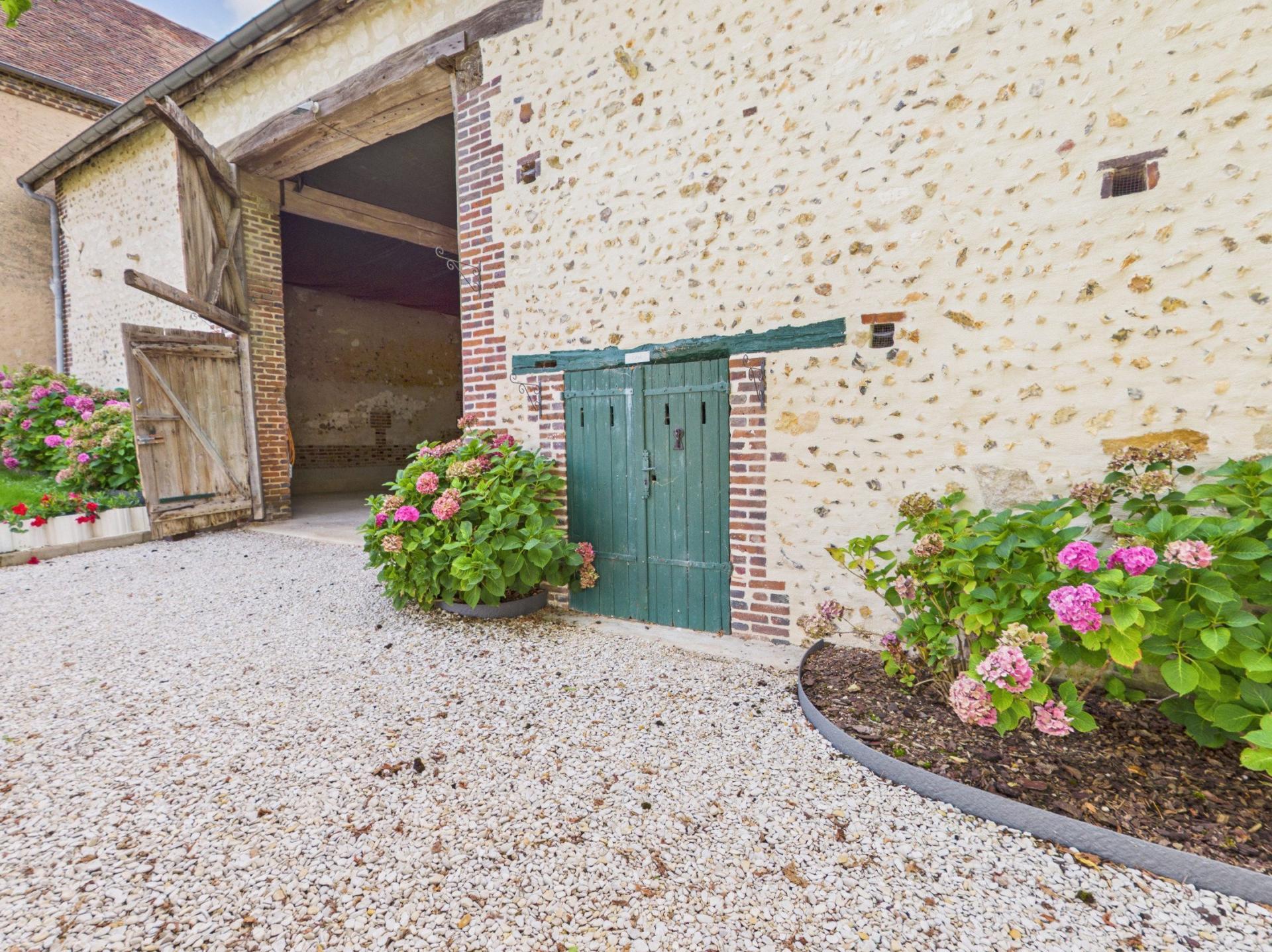 Miniature photo - 12 / 14