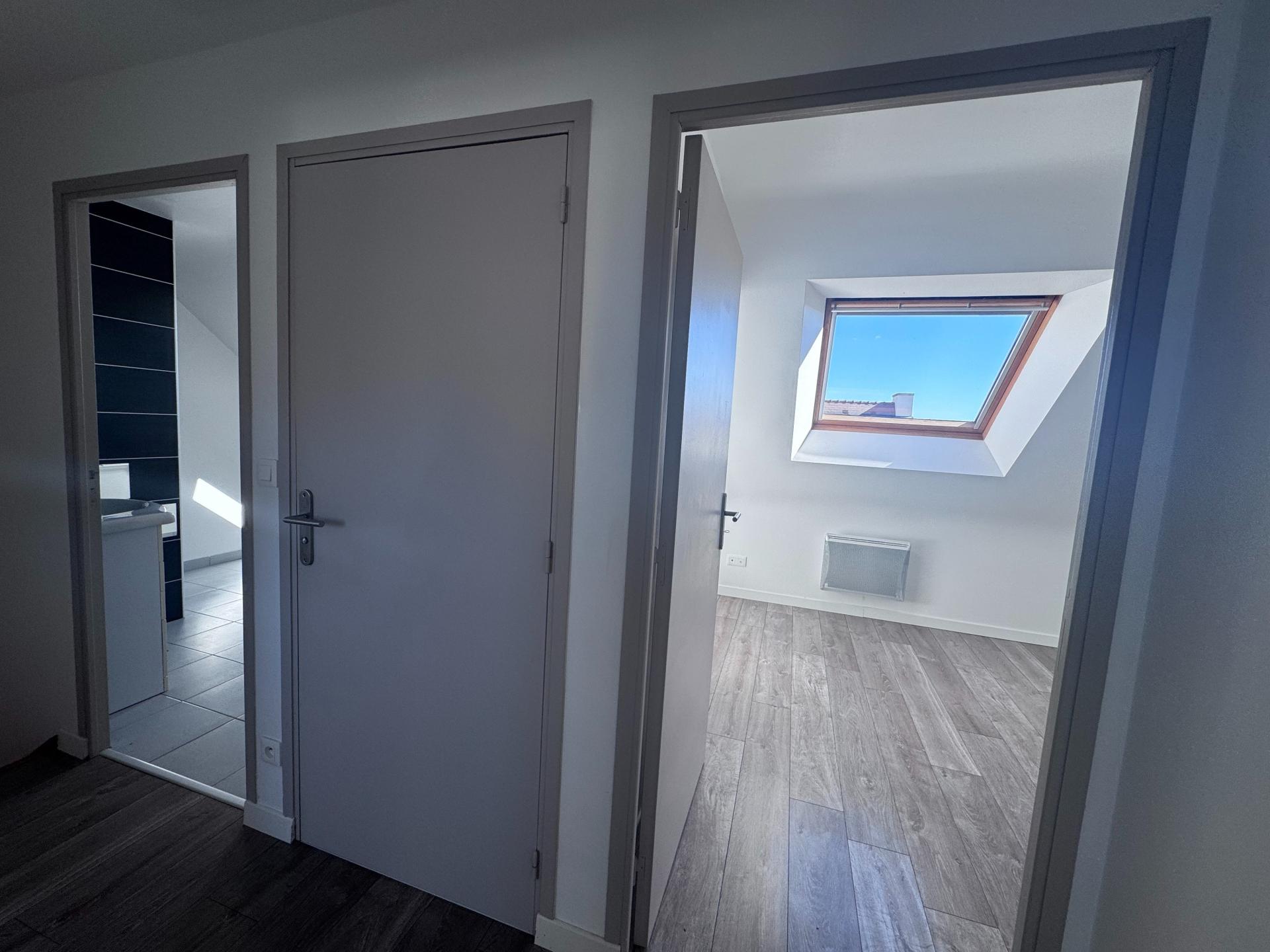 Miniature photo - 6 / 12