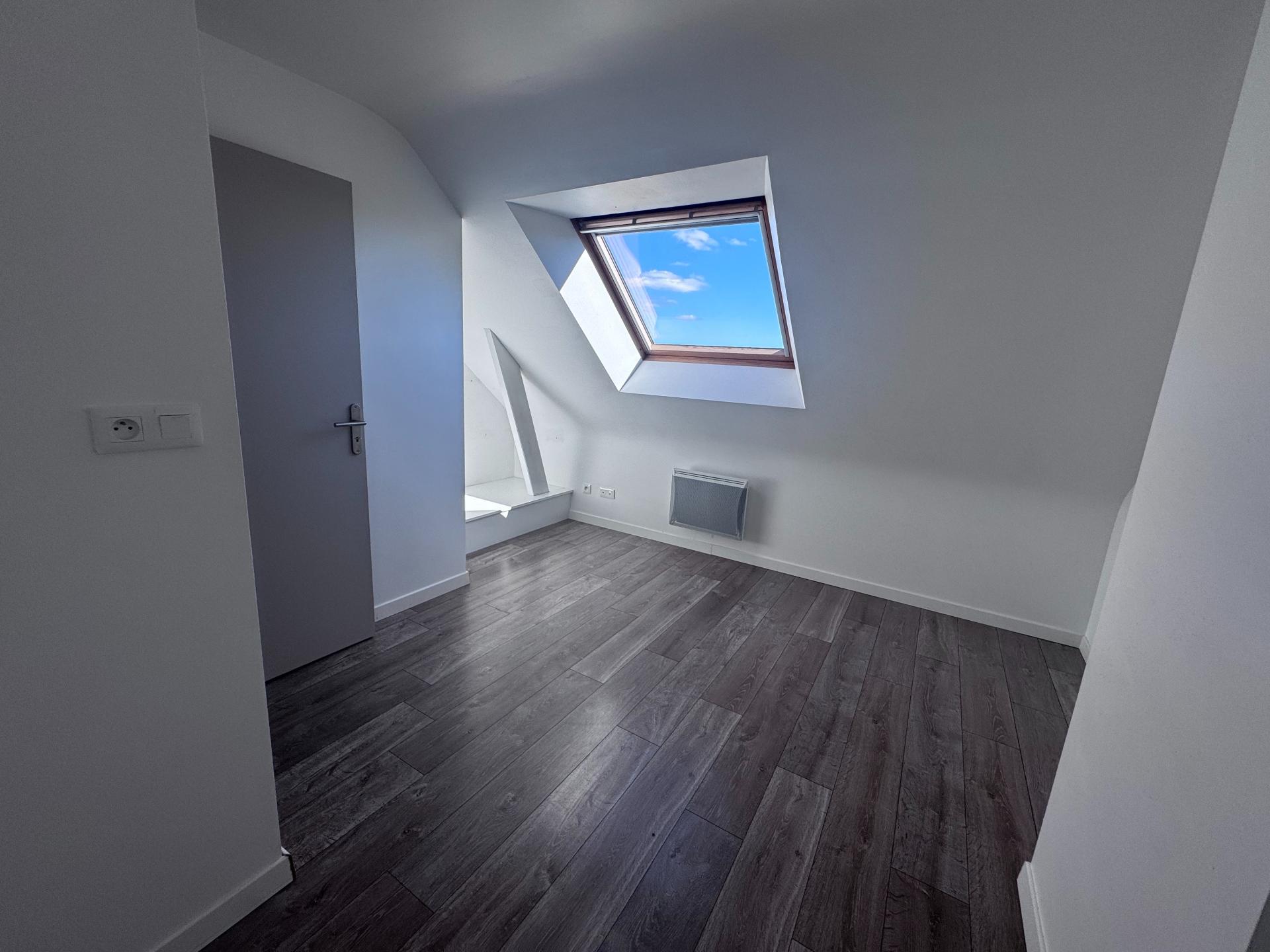 Miniature photo - 8 / 12