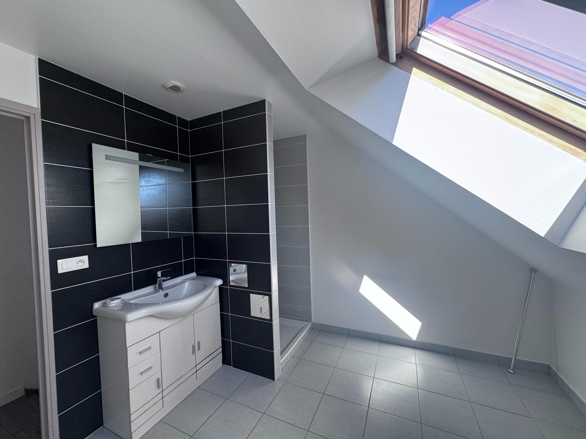 Miniature photo - 9 / 12