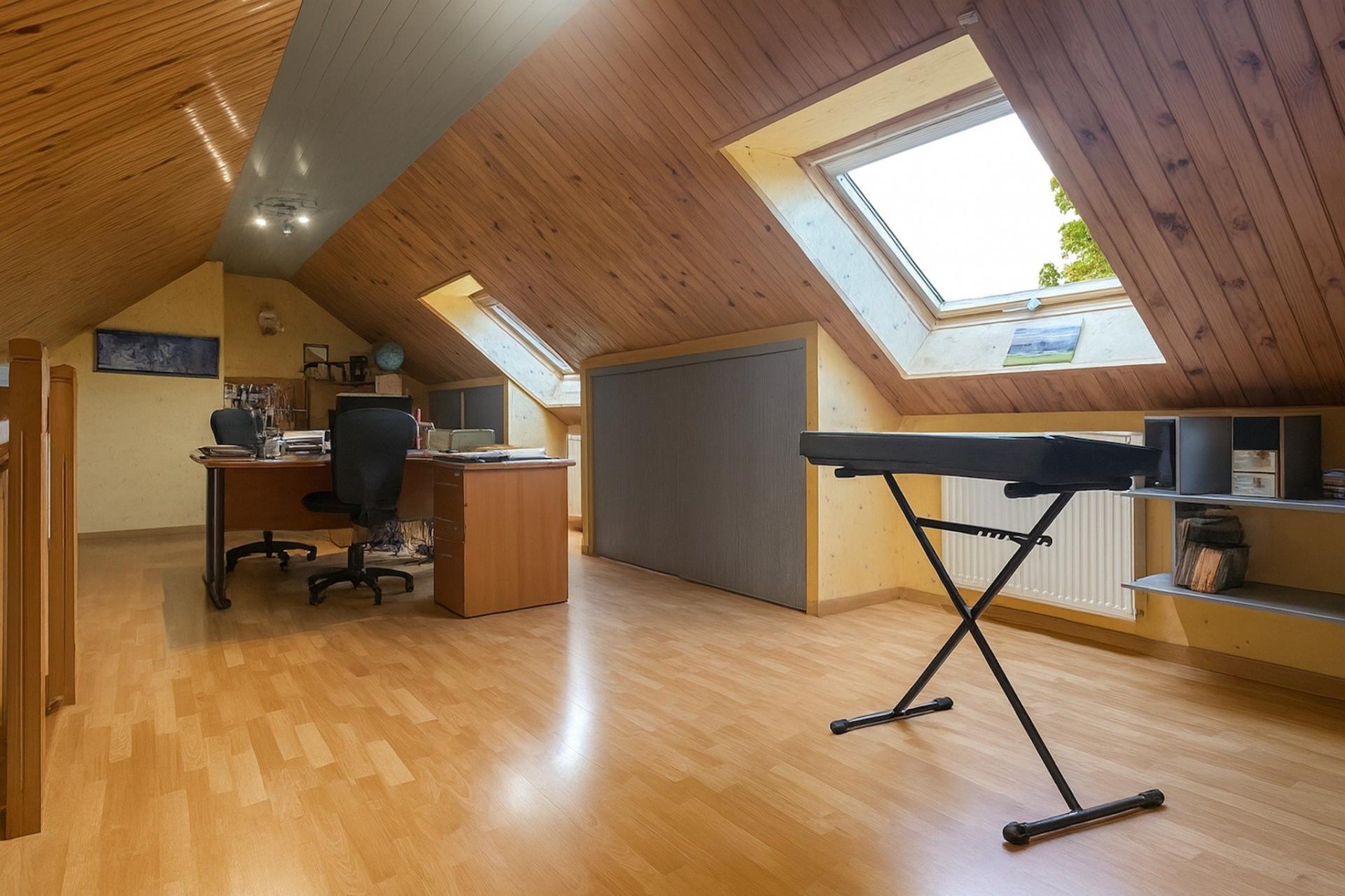 Miniature photo - 9 / 12