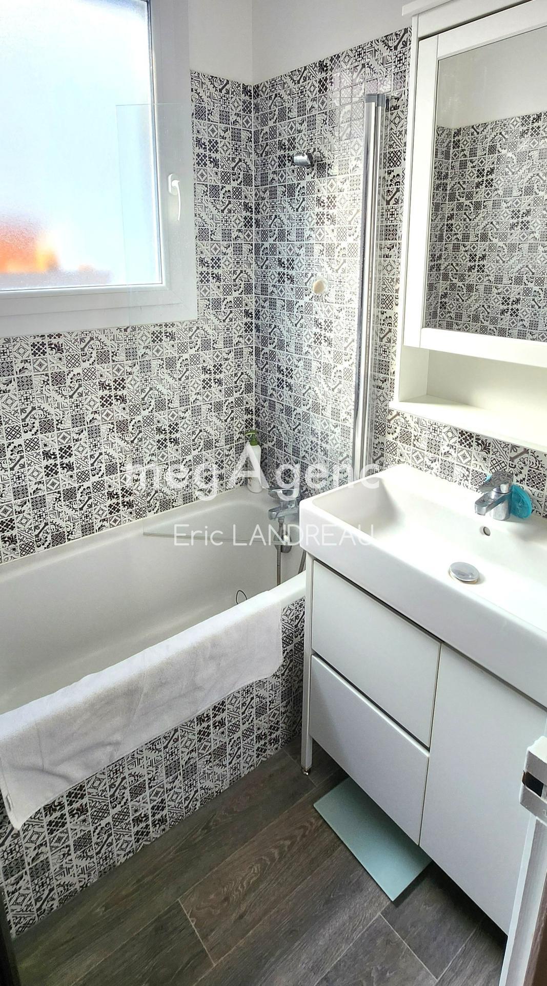 Miniature photo - 6 / 8