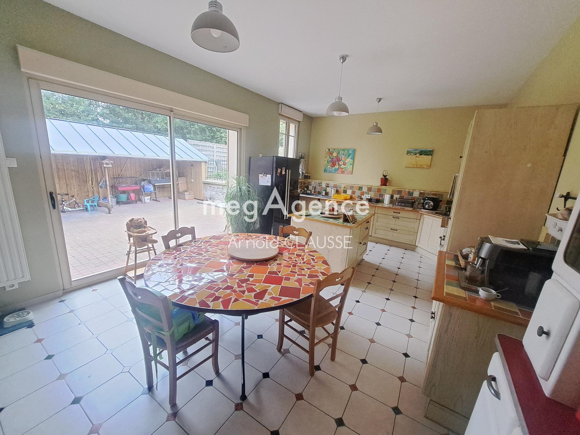 Miniature photo - 2 / 14