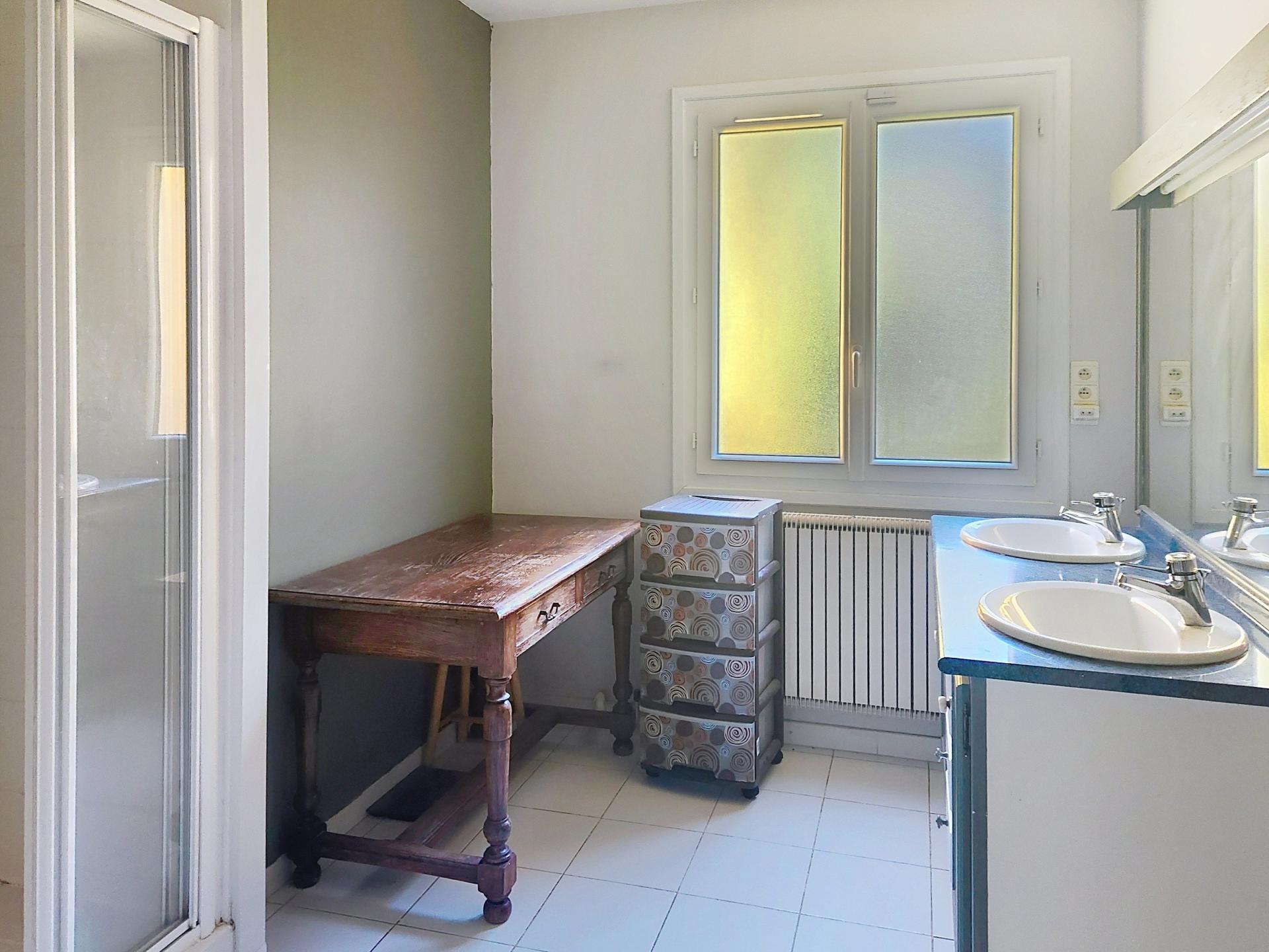 Miniature photo - 10 / 12