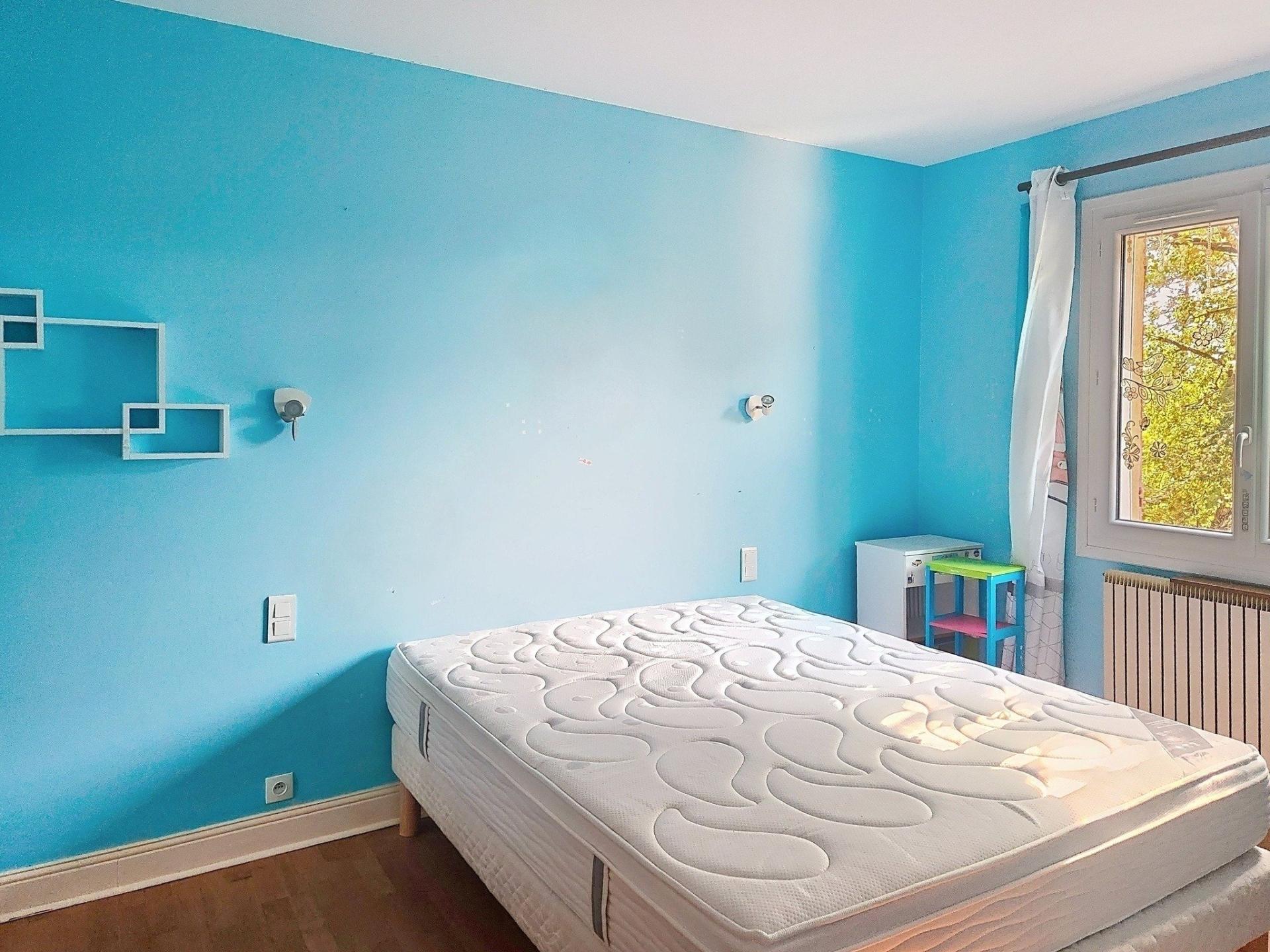 Miniature photo - 9 / 12