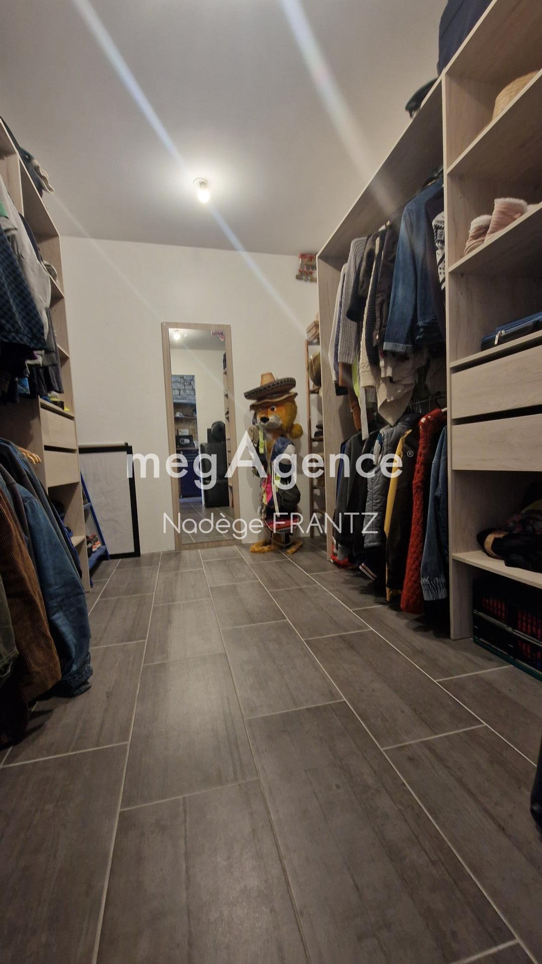 Miniature photo - 12 / 18