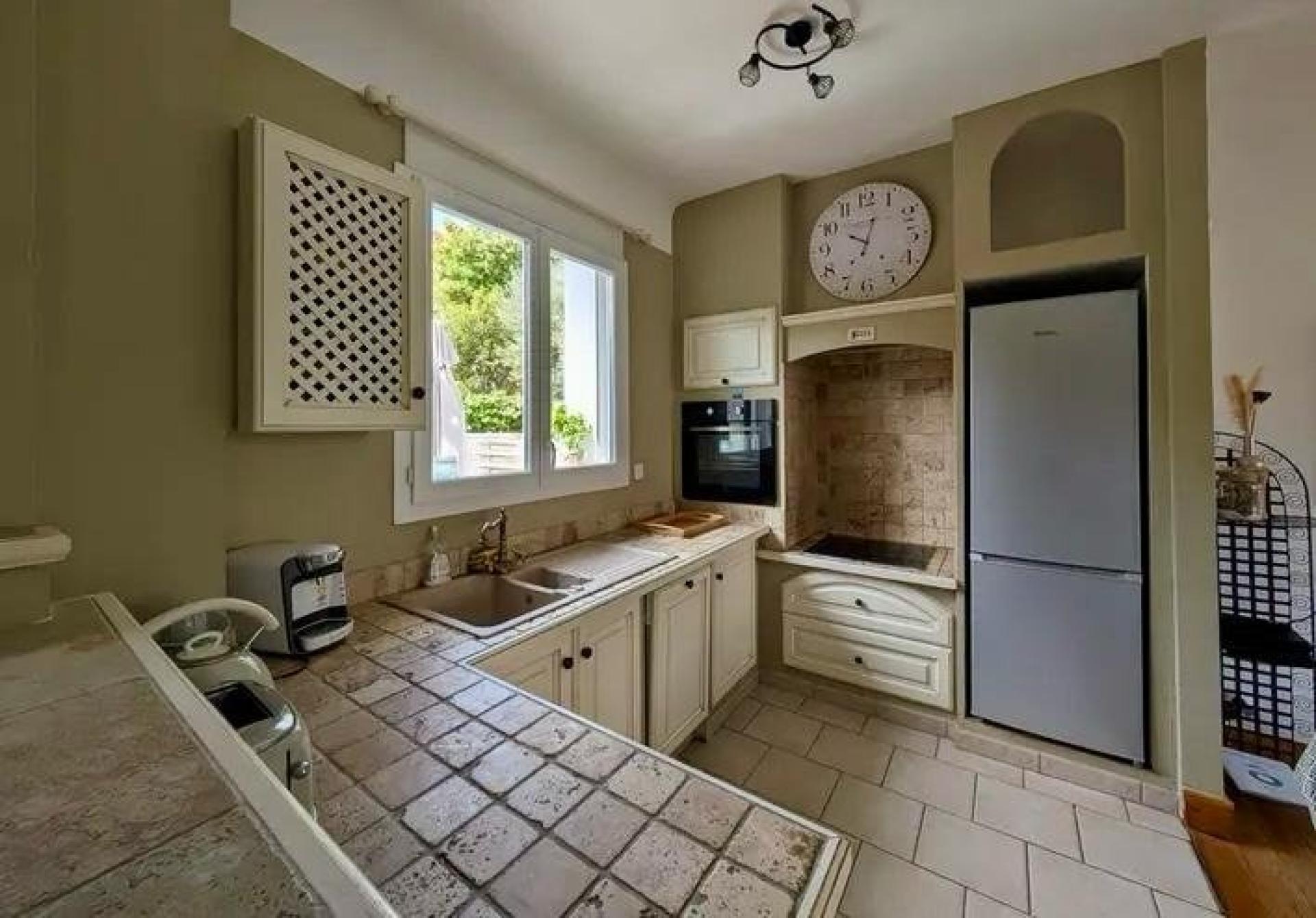 Miniature photo - 3 / 9