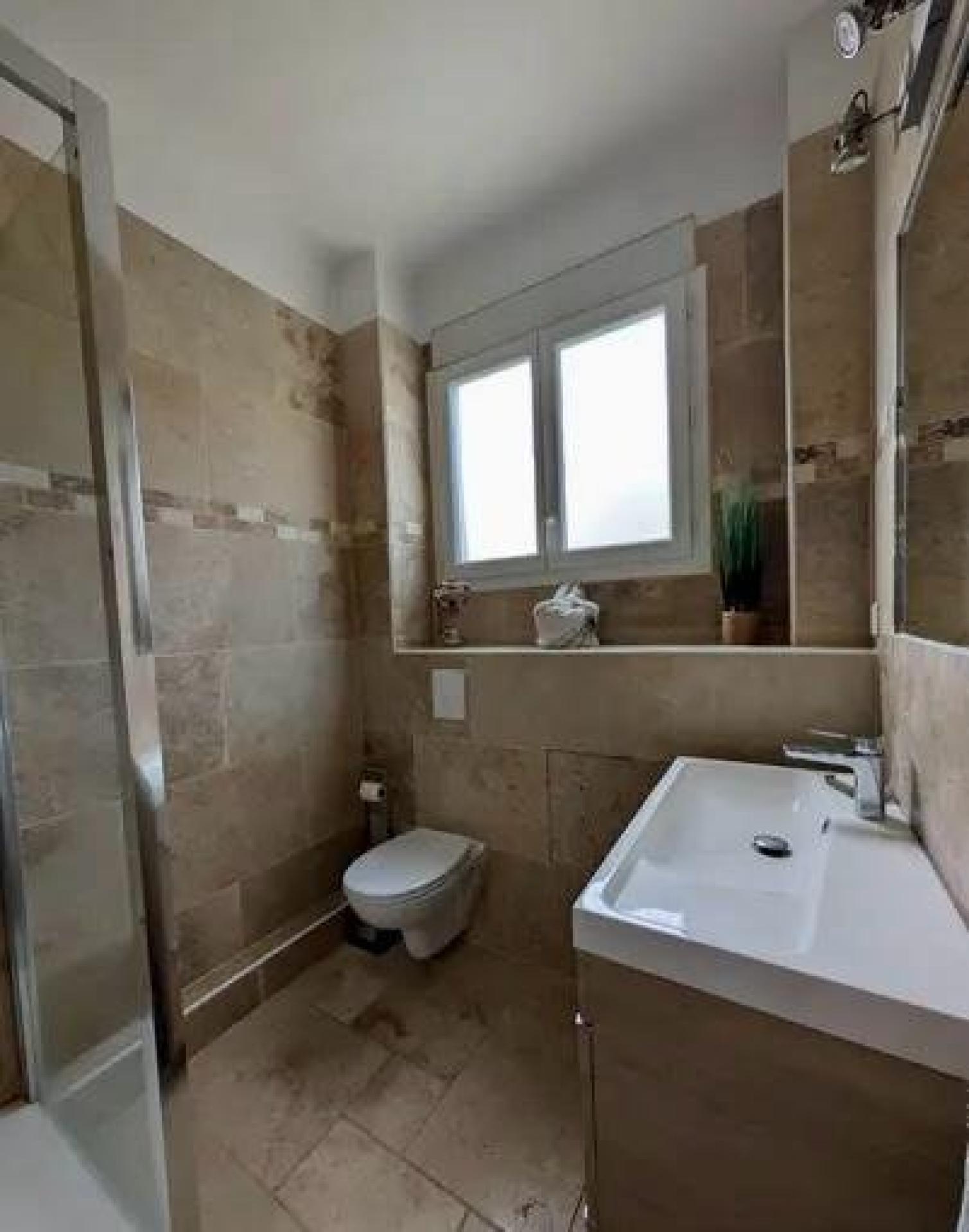 Miniature photo - 6 / 9