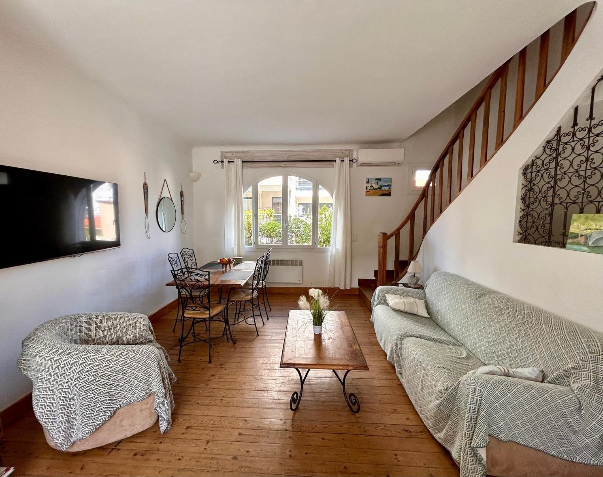 Miniature photo - 2 / 9