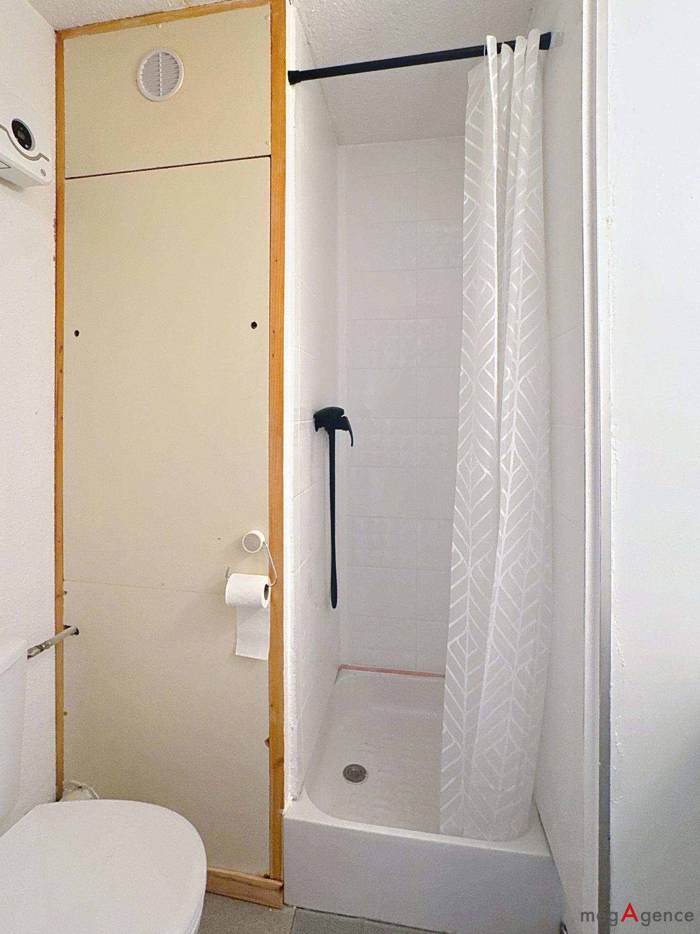 Miniature photo - 8 / 10