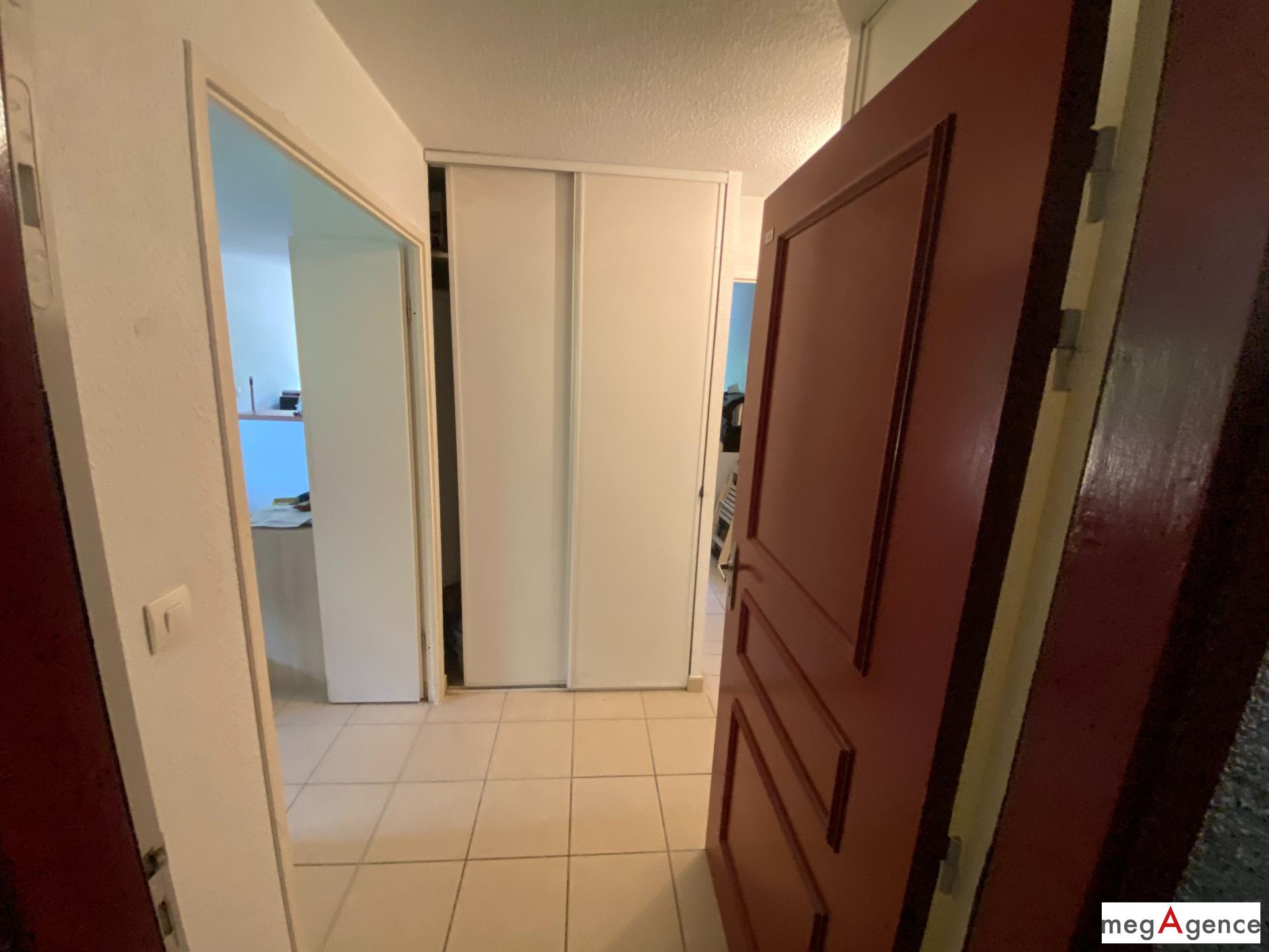 Miniature photo - 2 / 10