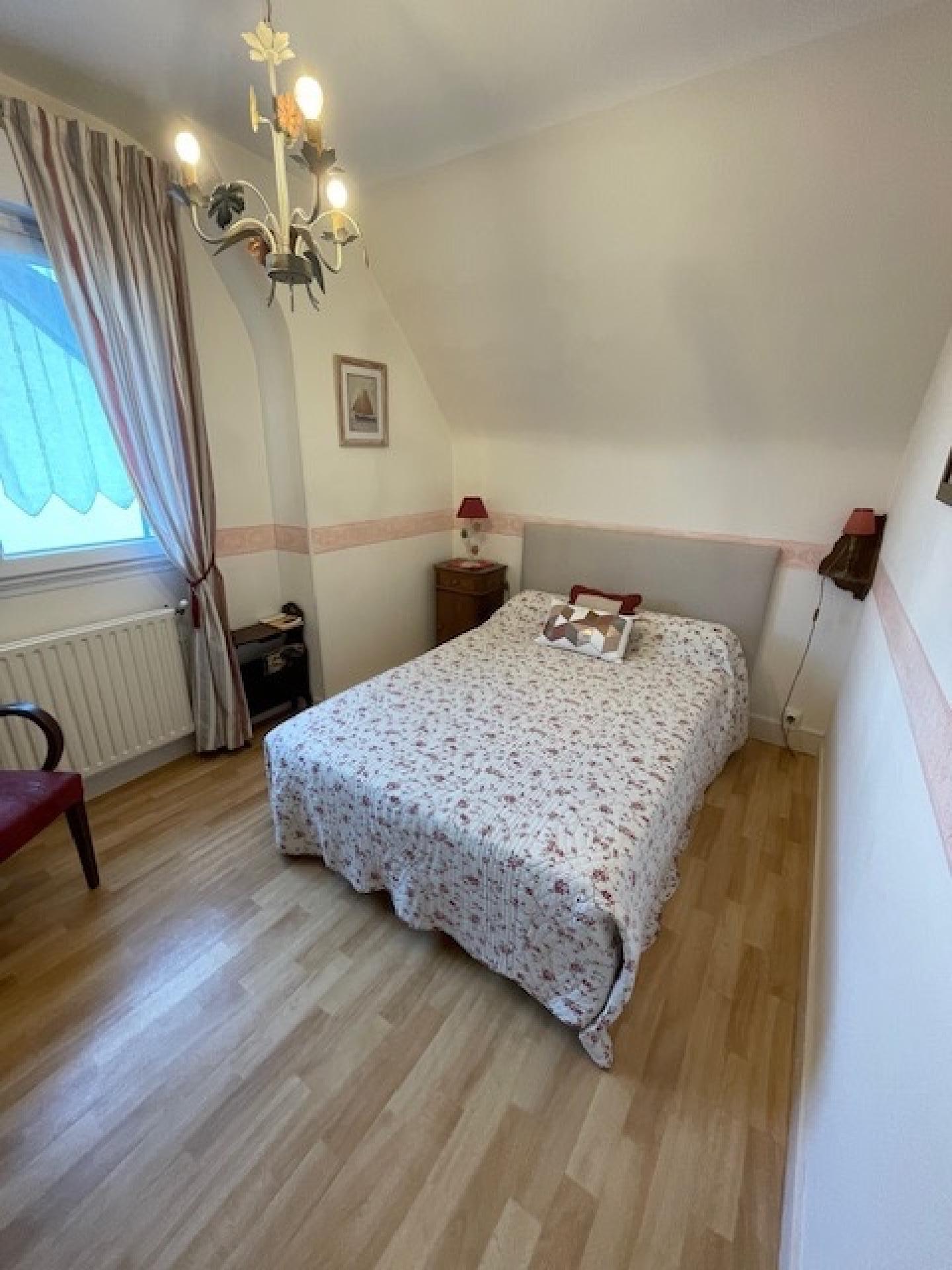 Miniature photo - 8 / 8