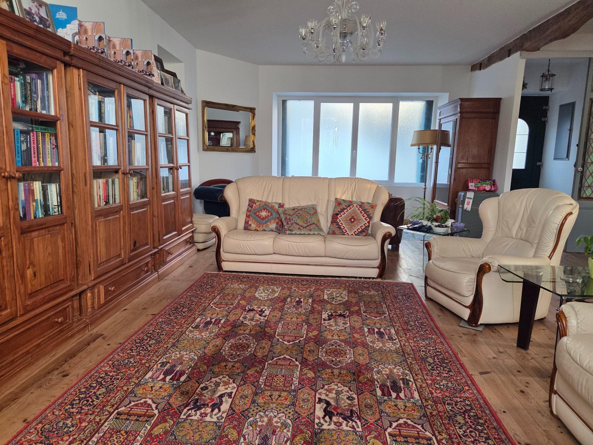 Miniature photo - 5 / 16