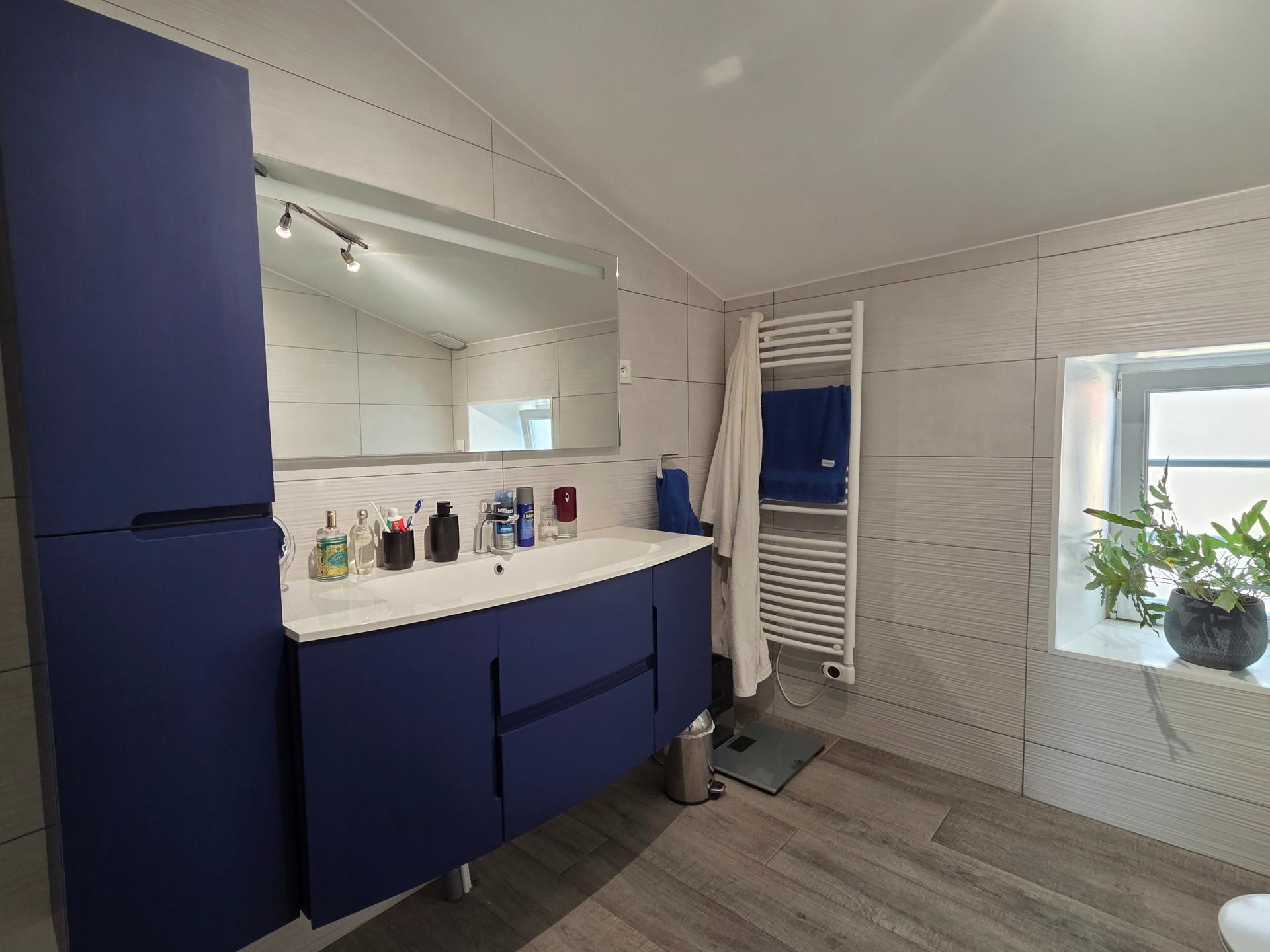 Miniature photo - 16 / 16