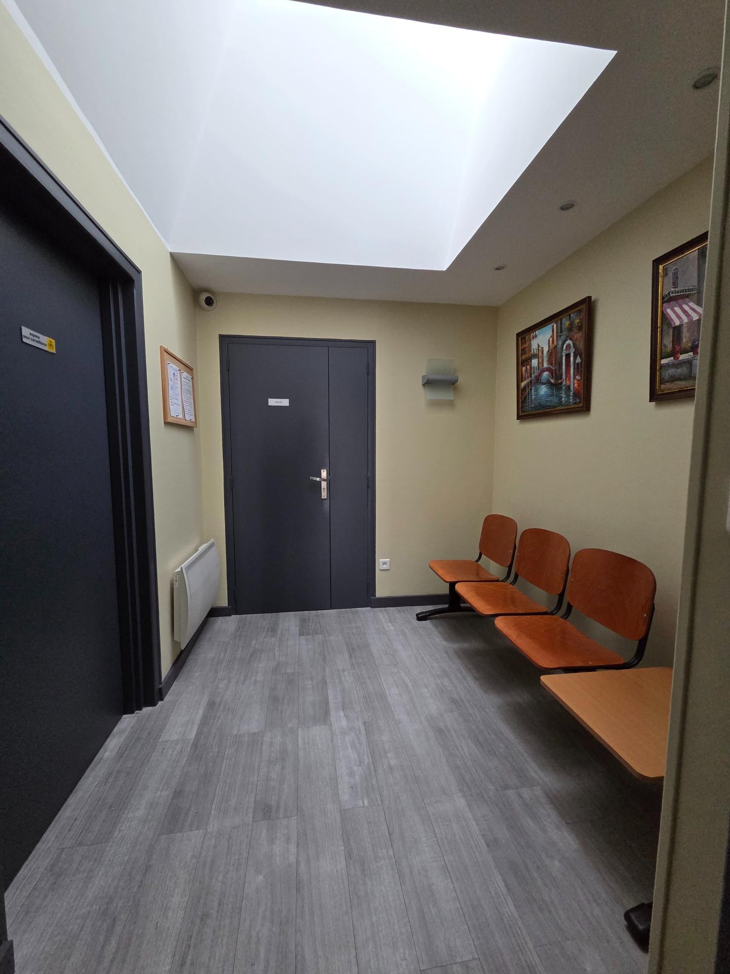 Miniature photo - 12 / 13