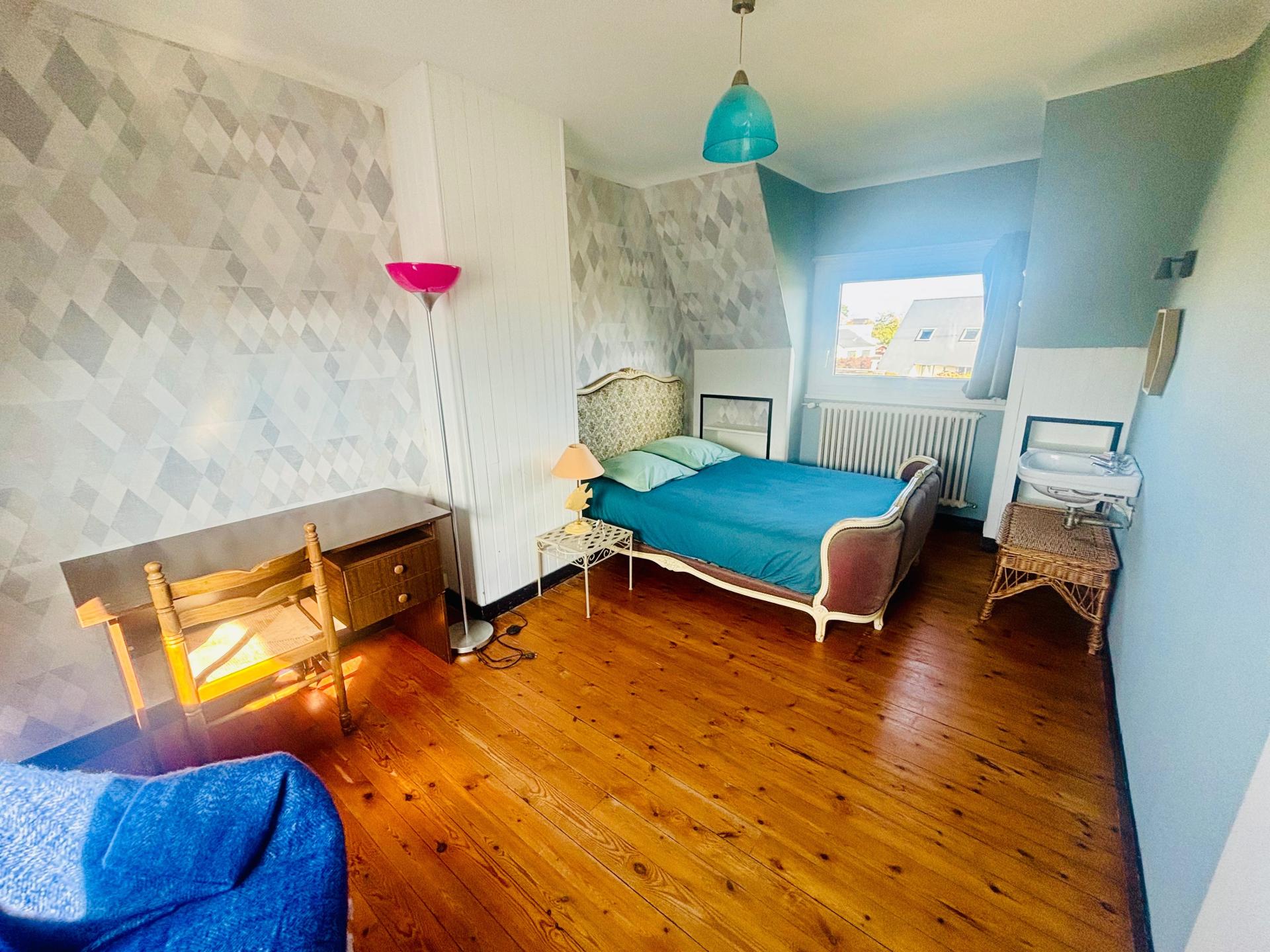 Miniature photo - 8 / 10