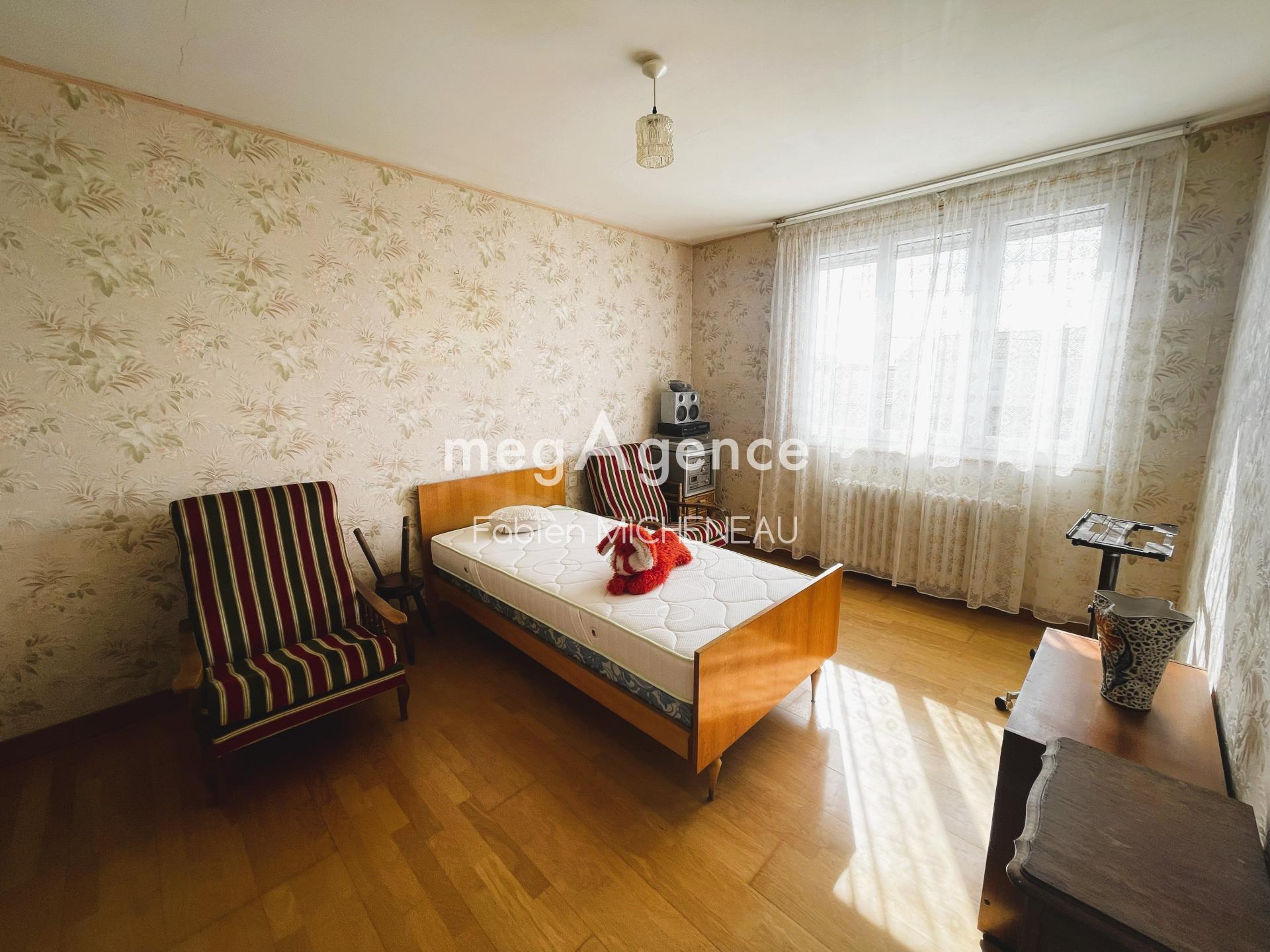 Miniature photo - 2 / 7