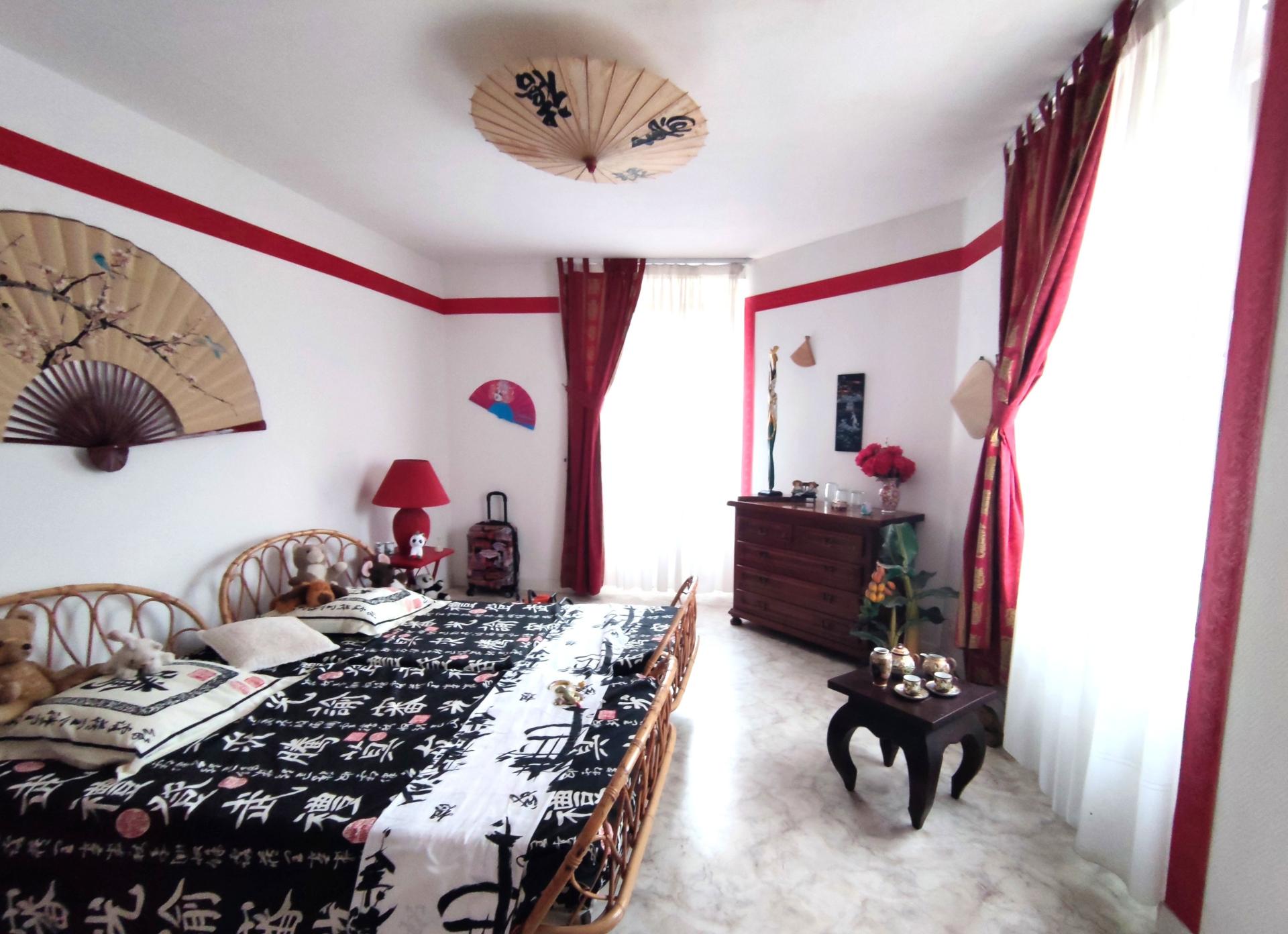 Miniature photo - 7 / 12