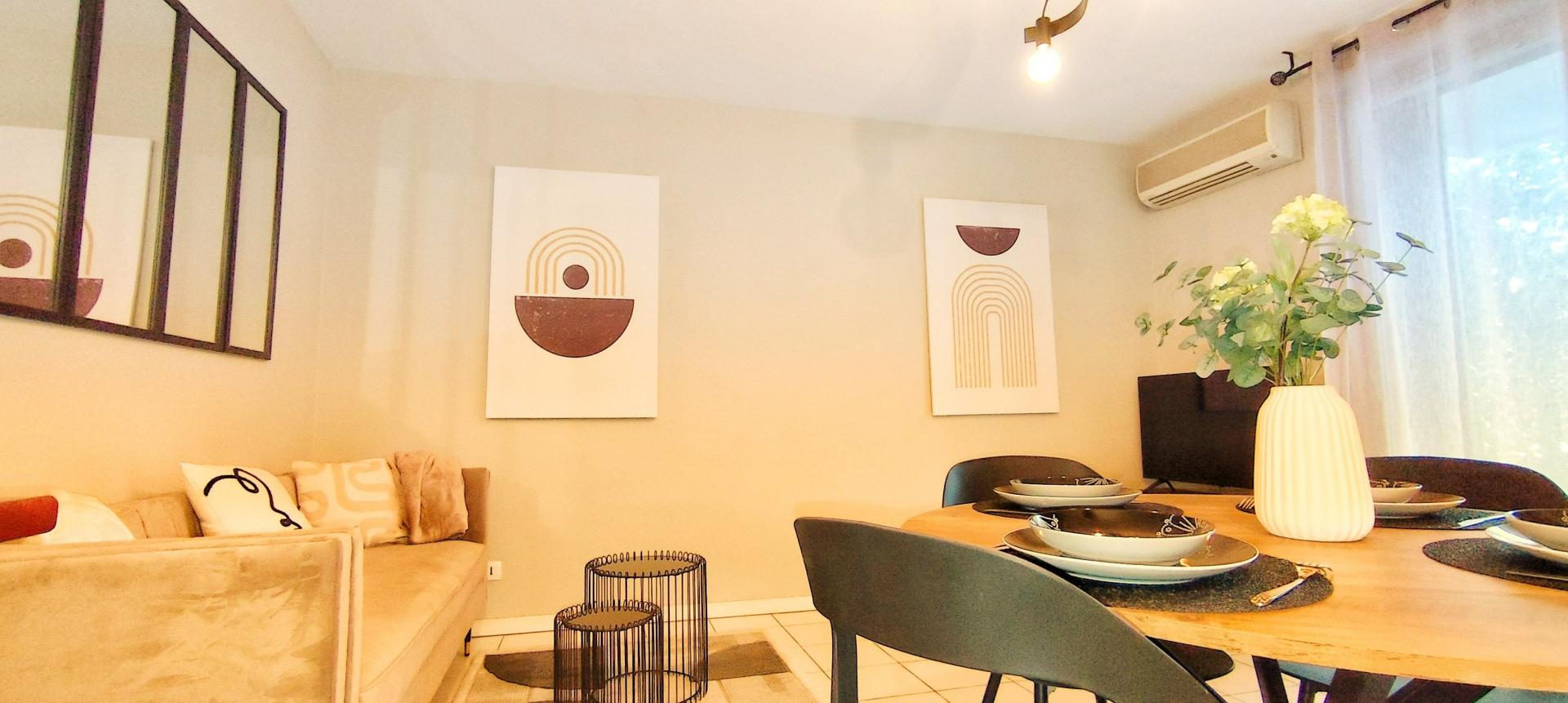 Miniature photo - 2 / 7