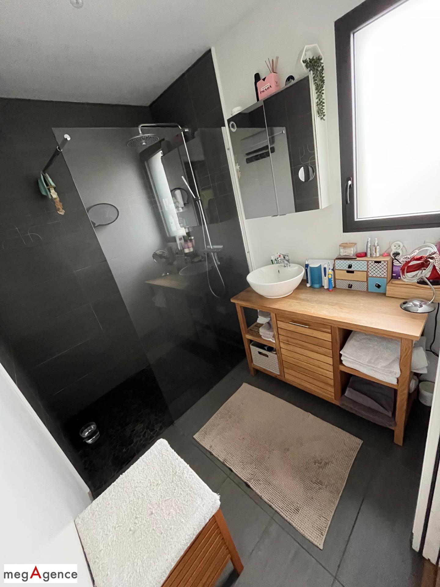 Miniature photo - 9 / 12